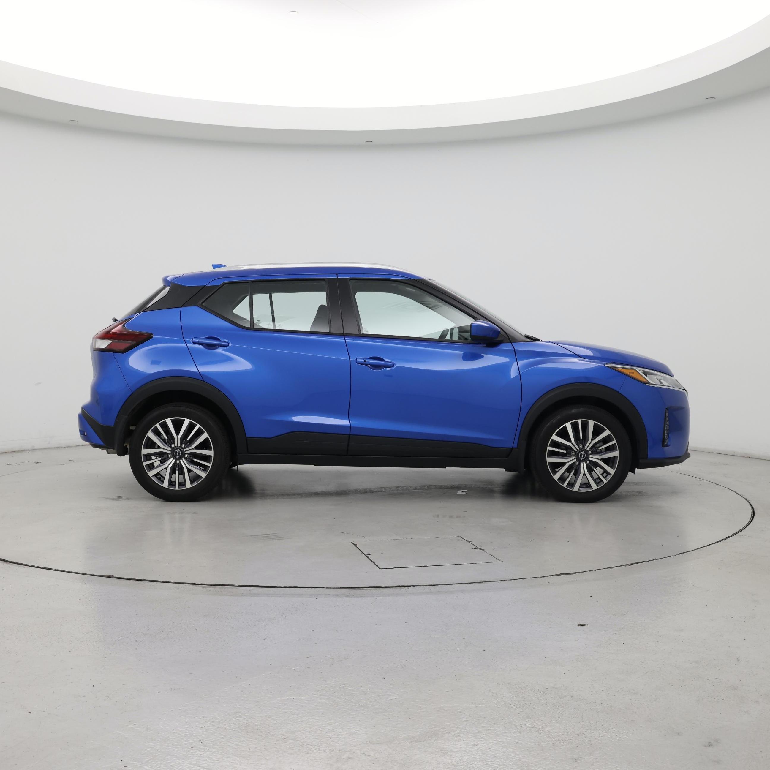 Thumbnail: 2024 Nissan Kicks - 7