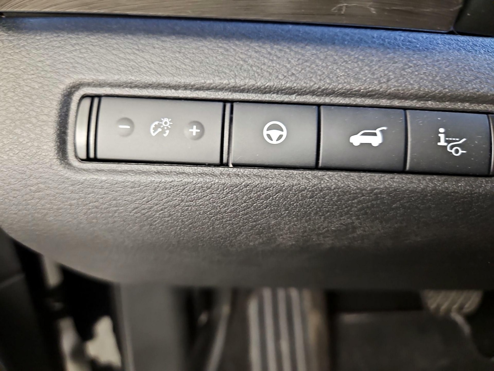 2025 Nissan Pathfinder Platinum - Photo 14