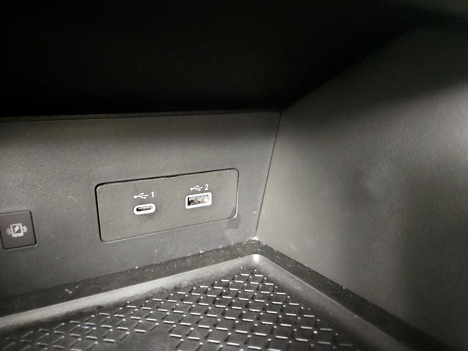 2025 Nissan Pathfinder Platinum - Photo 19