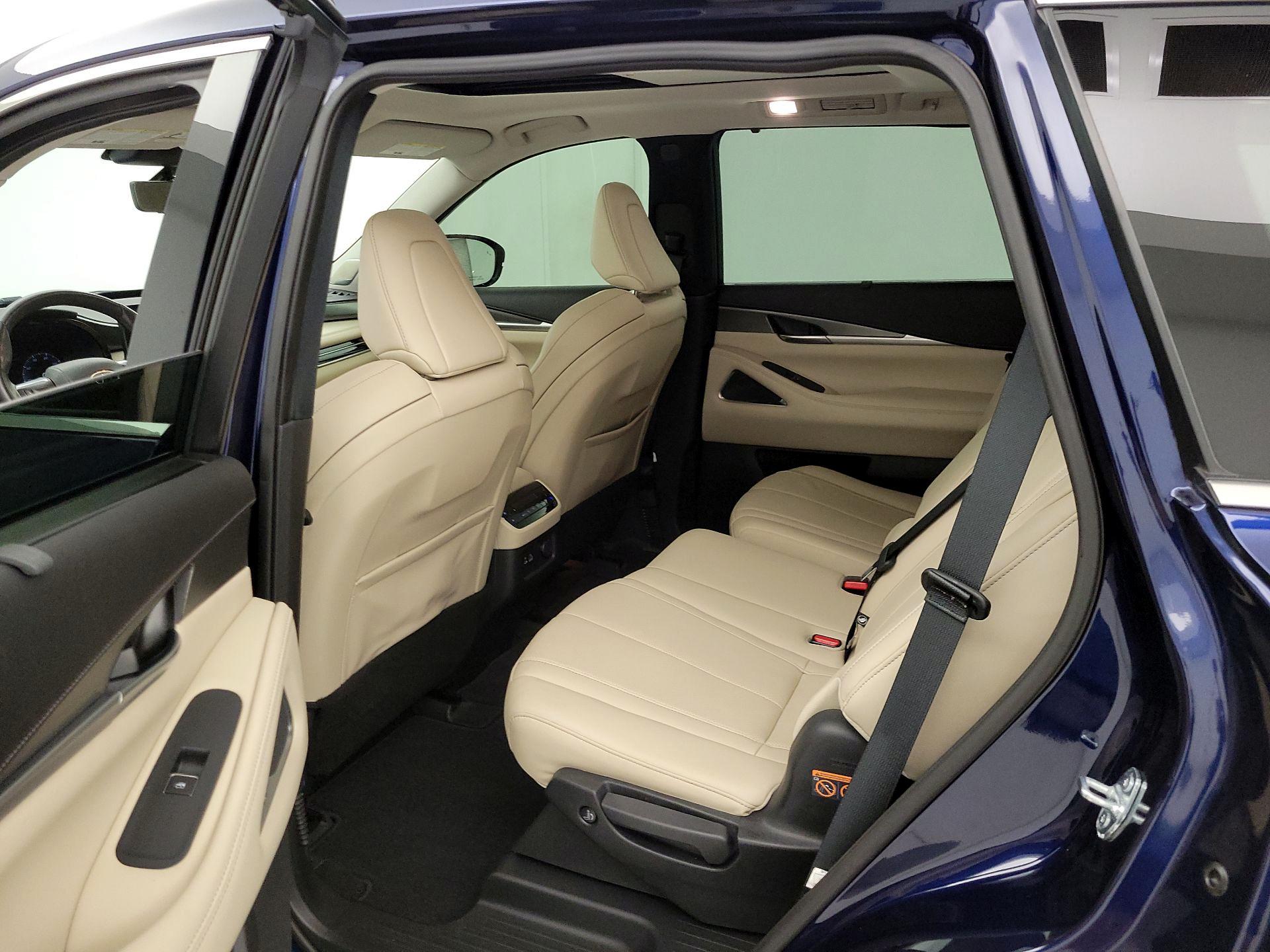 Thumbnail: 2023 INFINITI QX60 - 20