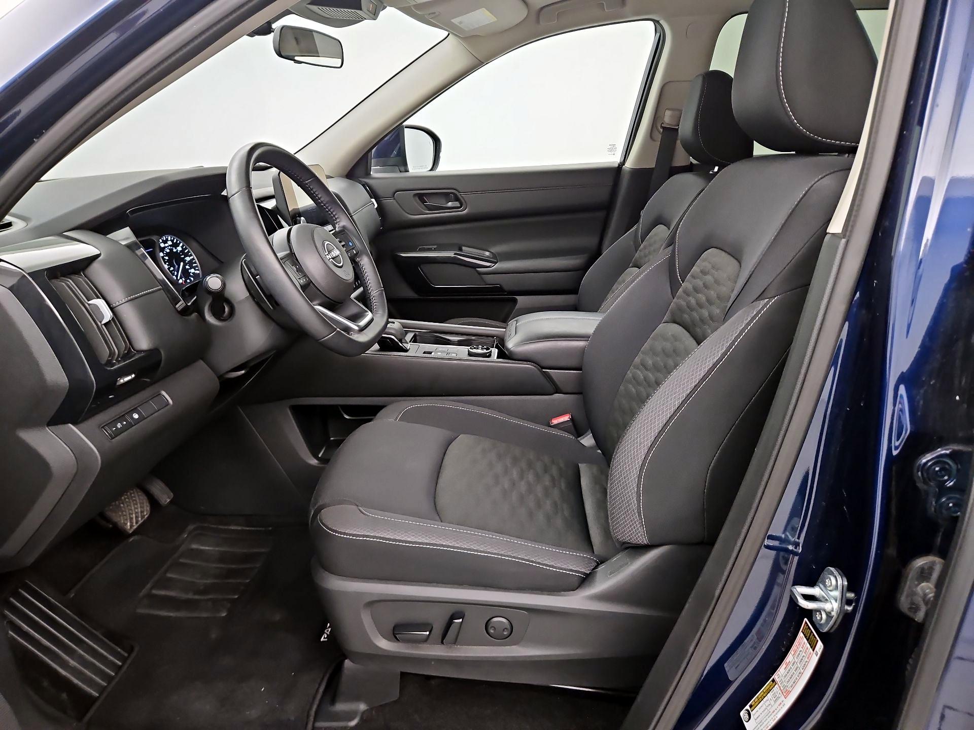Thumbnail: 2024 Nissan Pathfinder - 11