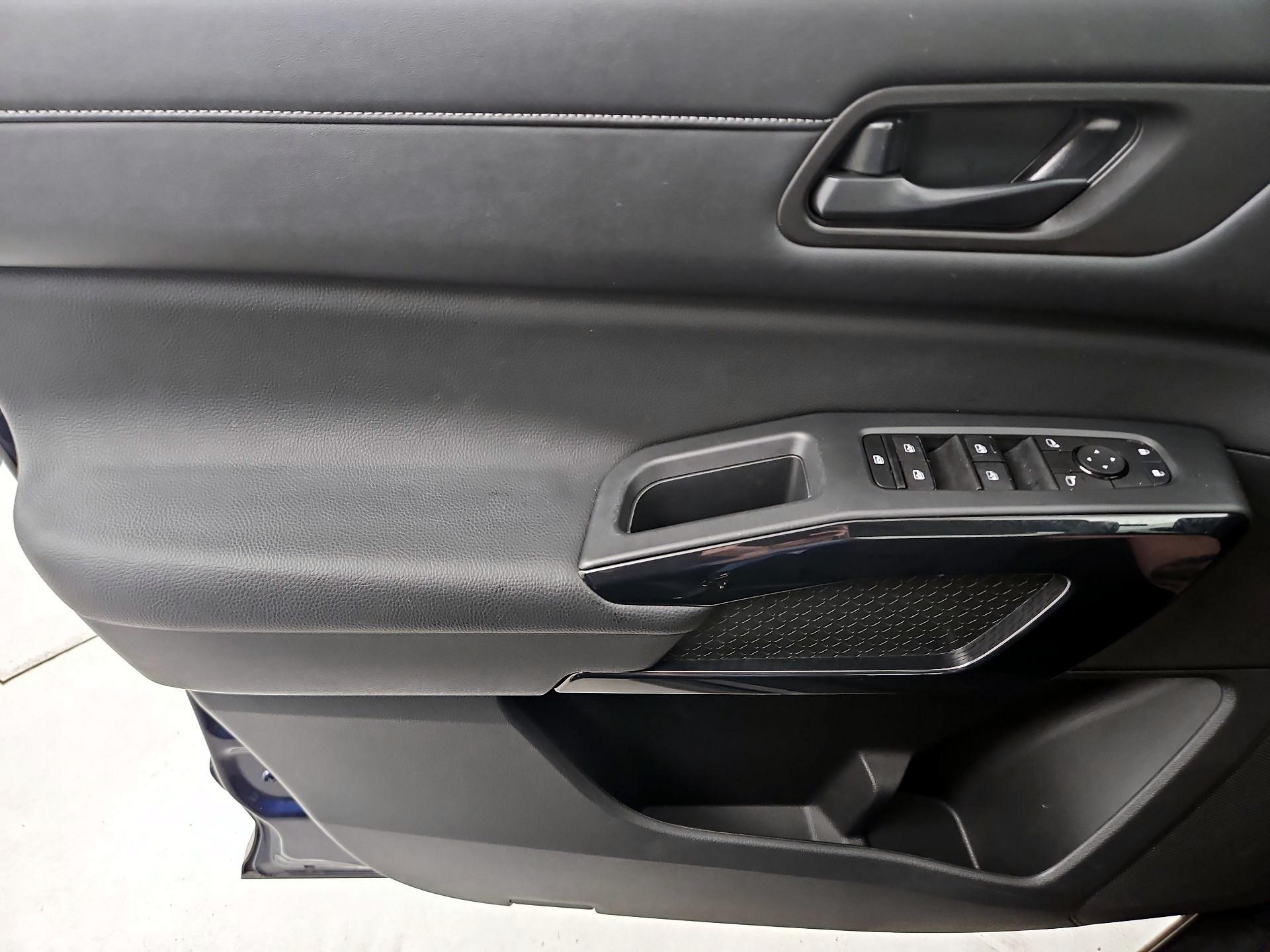 Thumbnail: 2024 Nissan Pathfinder - 12
