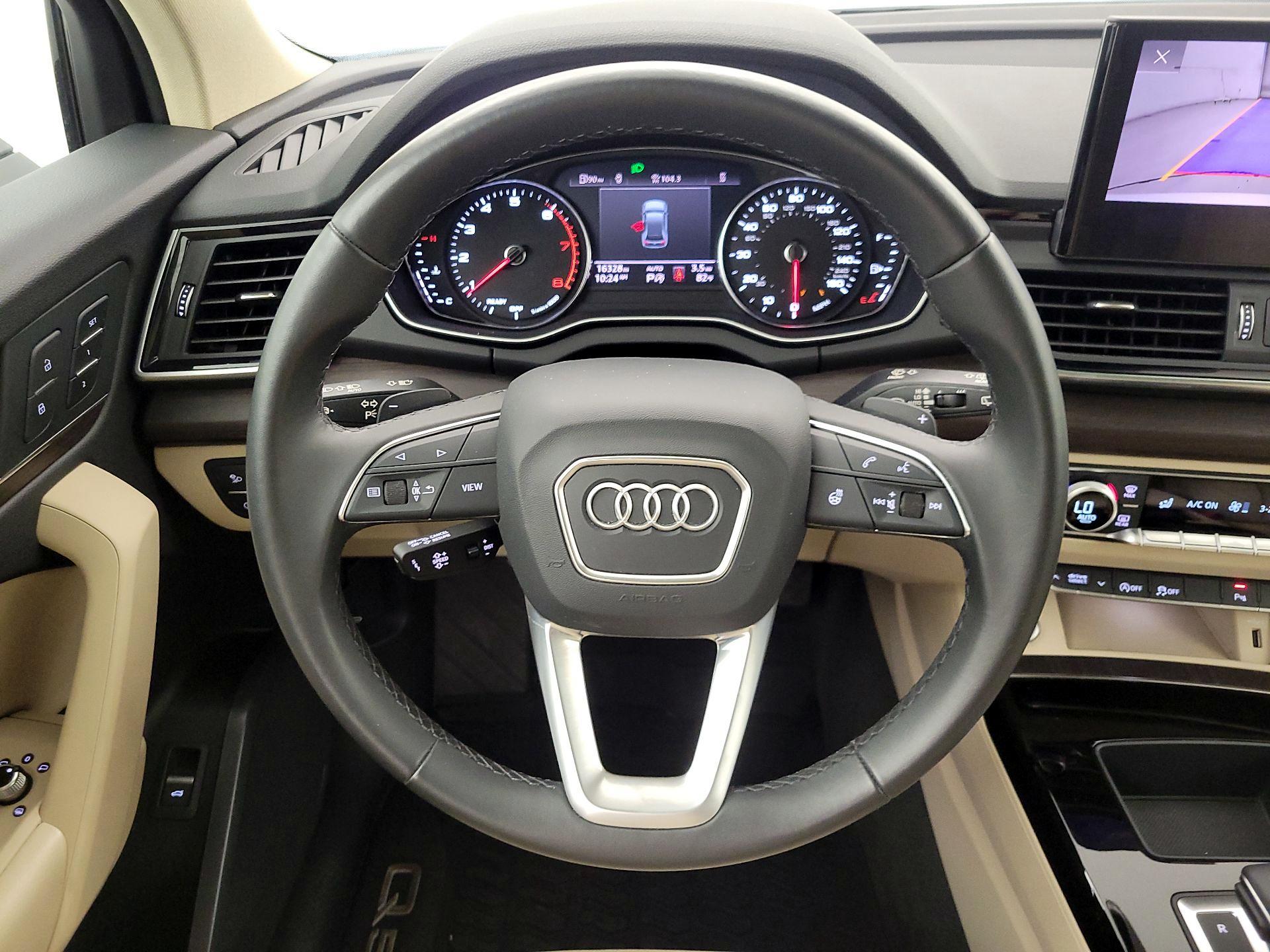 Thumbnail: 2023 Audi Q5 - 10