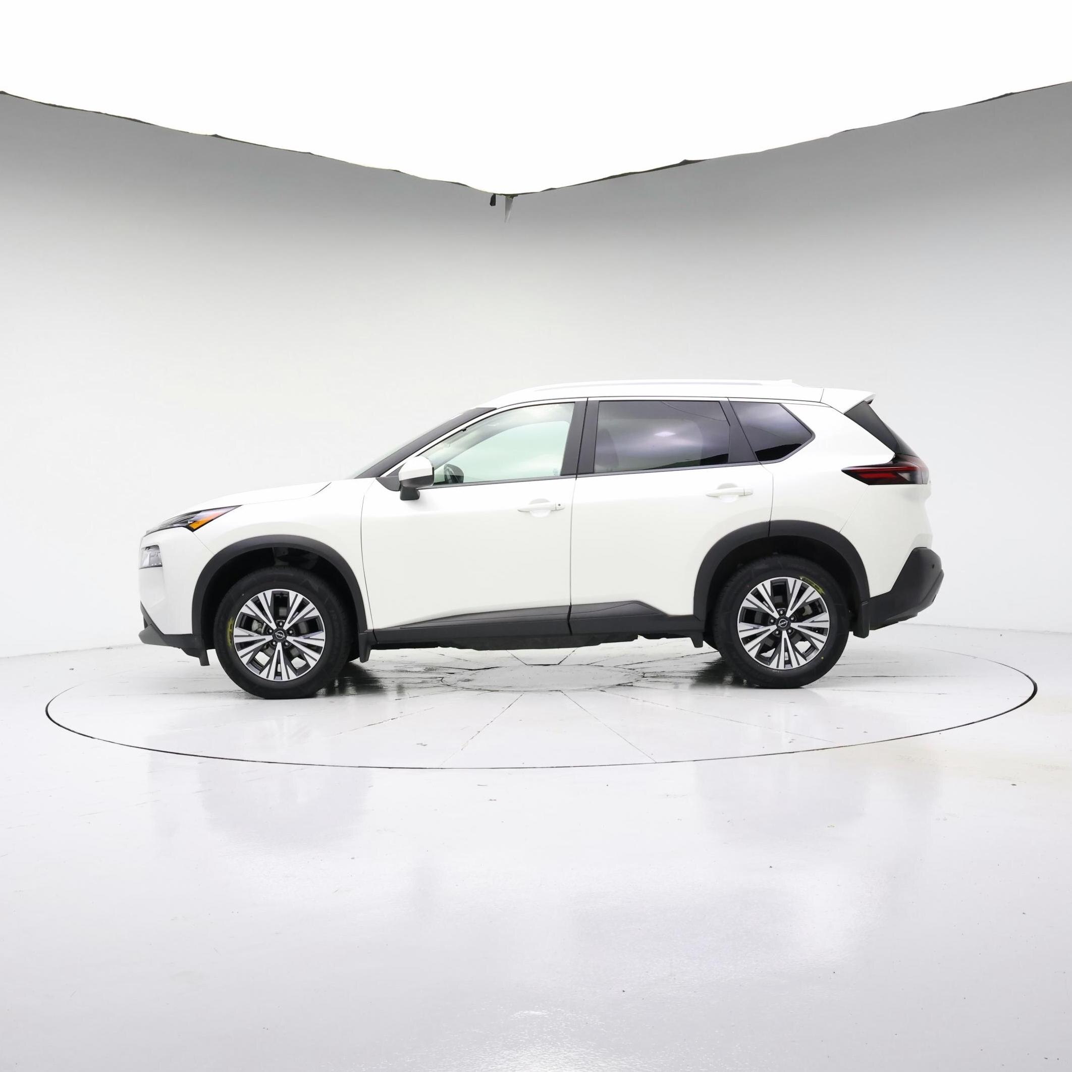 Thumbnail: 2023 Nissan Rogue - 3