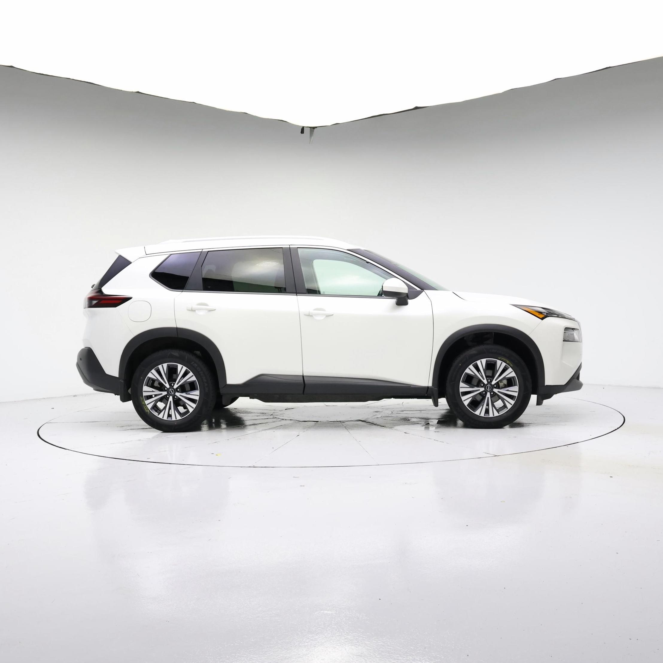 Thumbnail: 2023 Nissan Rogue - 7