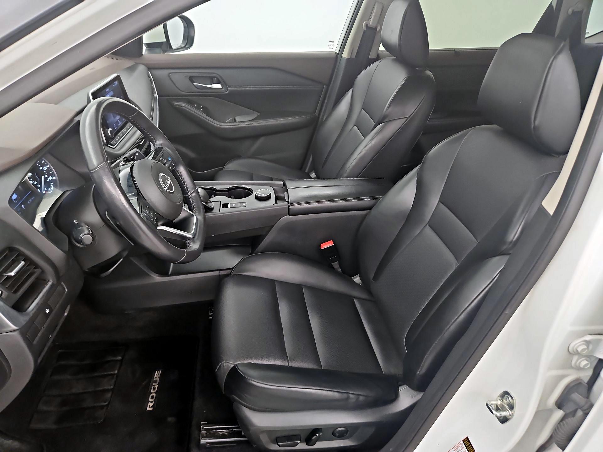 Thumbnail: 2023 Nissan Rogue - 11