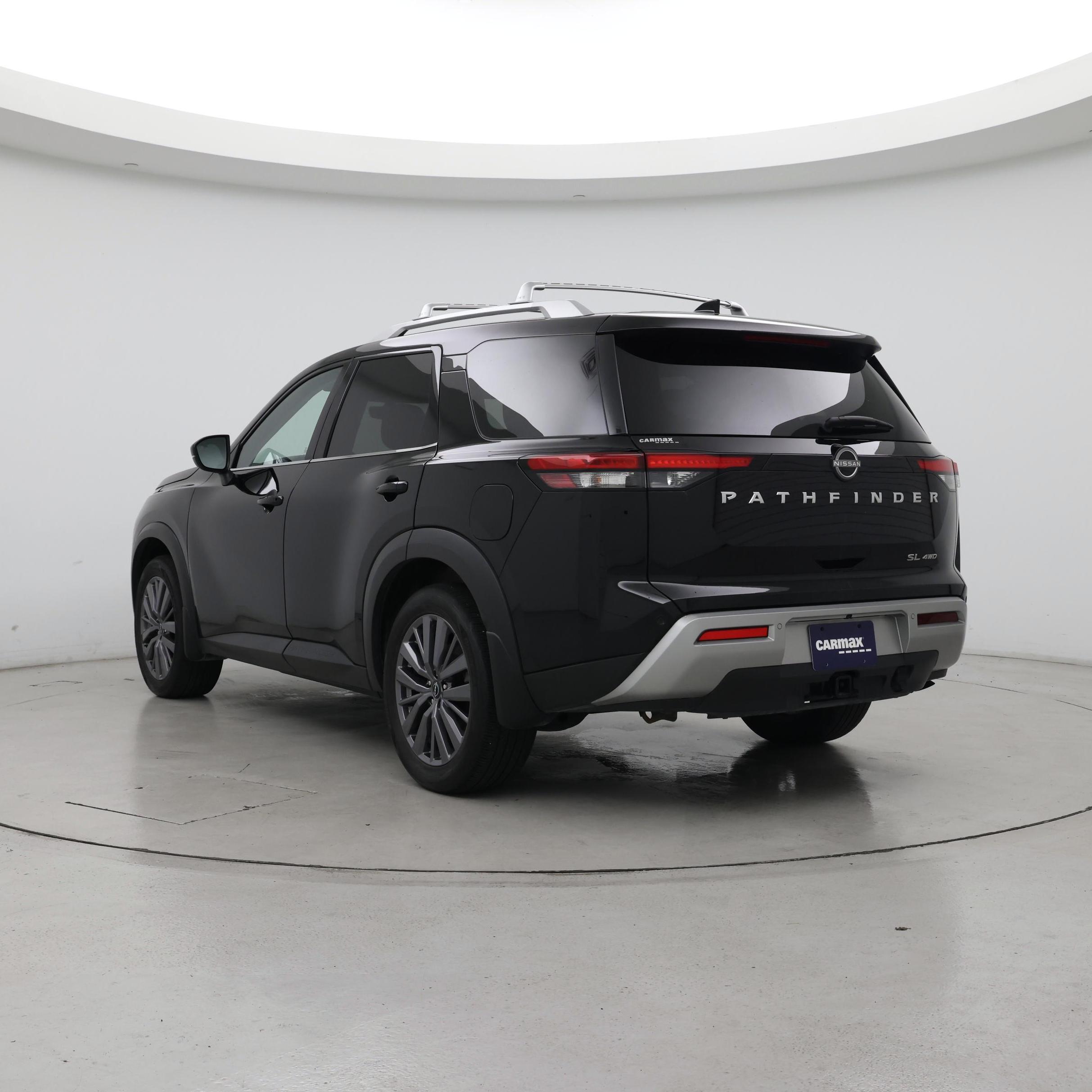 Thumbnail: 2023 Nissan Pathfinder - 2