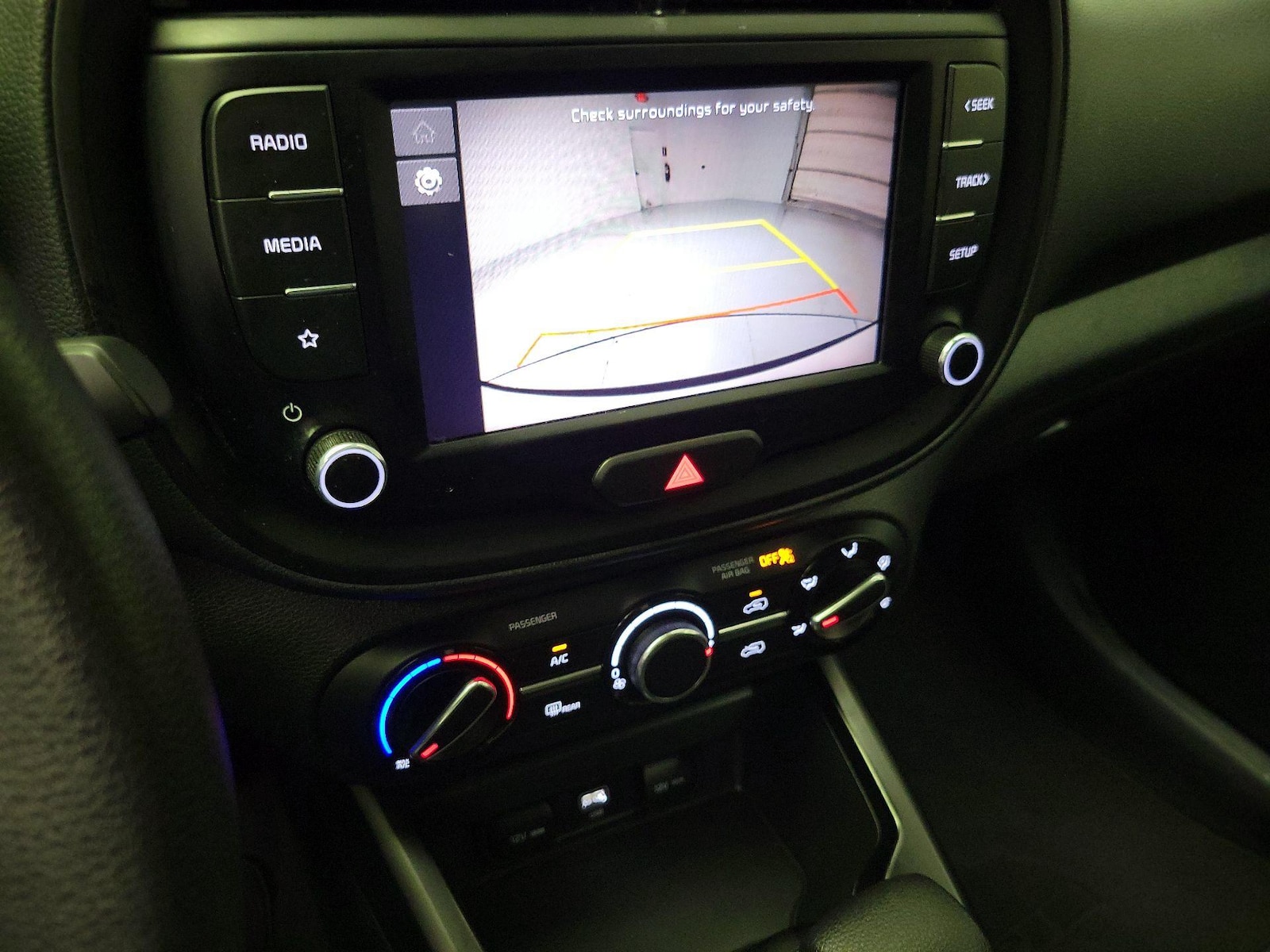 2023 Kia Soul LX - Photo 15