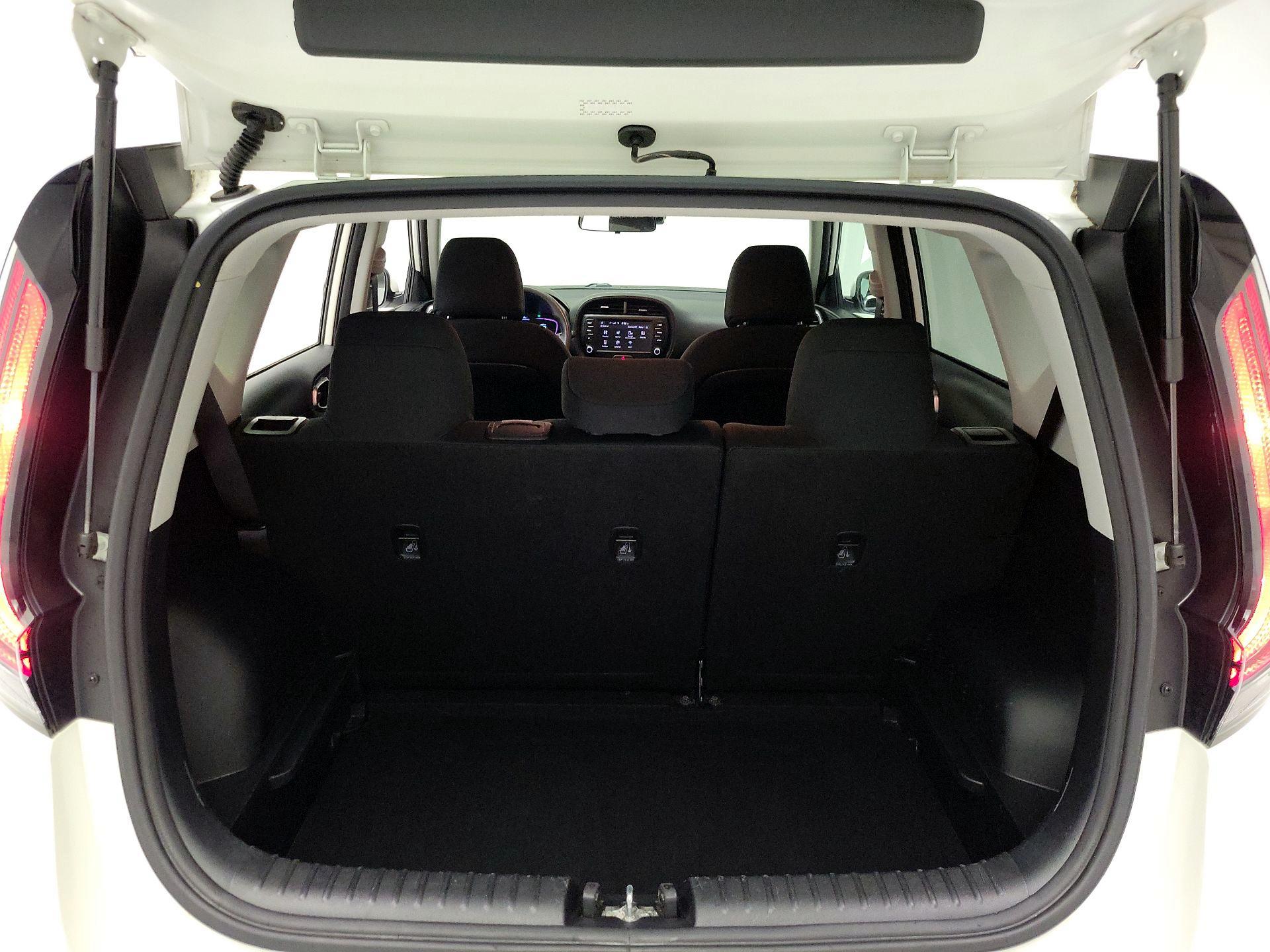 Thumbnail: 2023 Kia Soul - 20