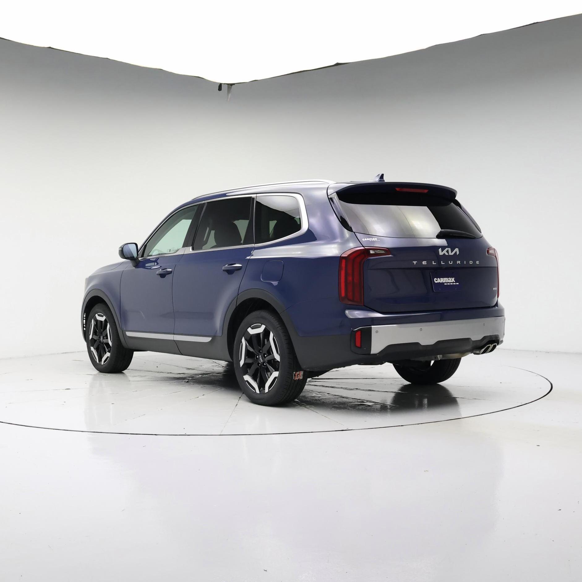 Thumbnail: 2023 Kia Telluride - 2