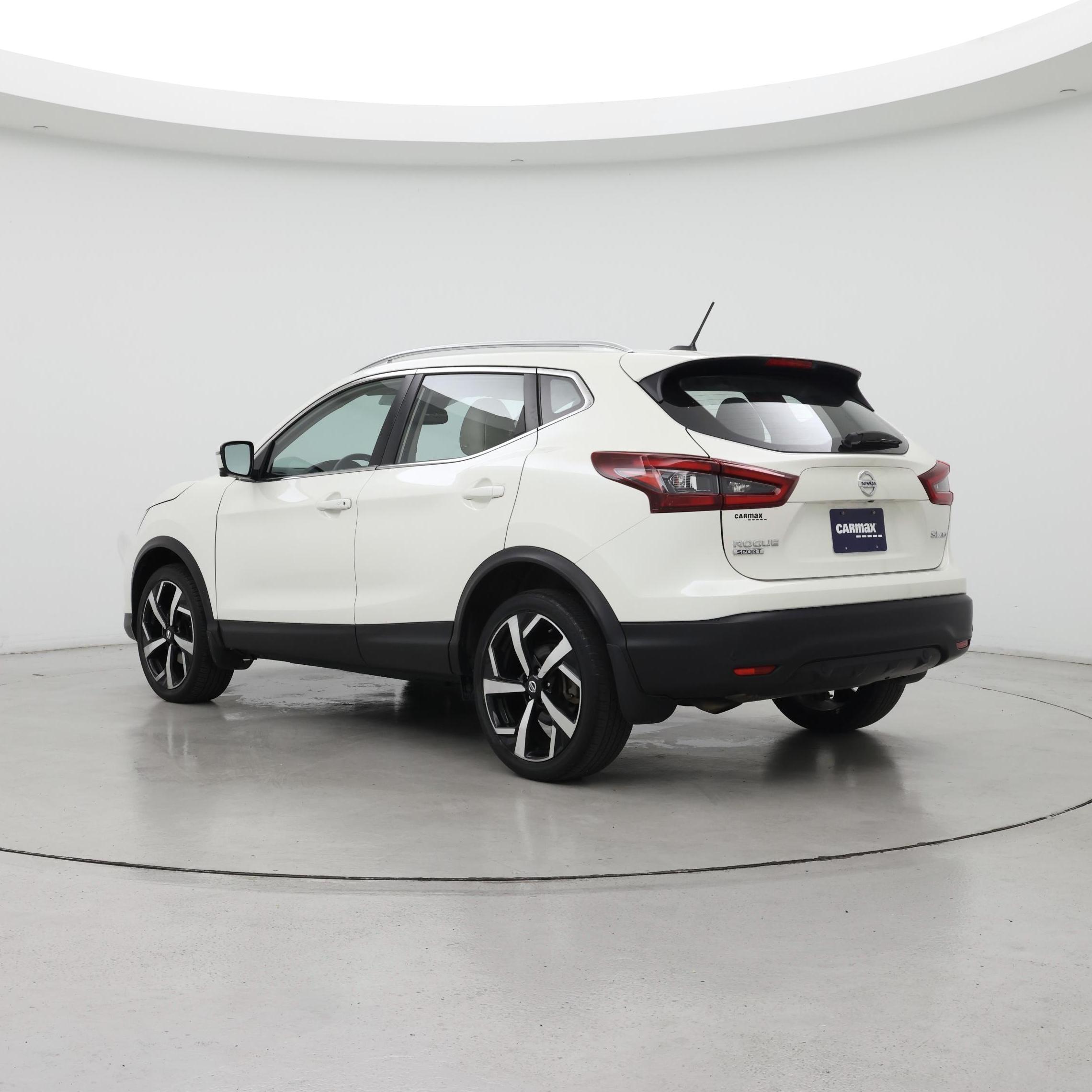 Thumbnail: 2020 Nissan Rogue Sport - 2