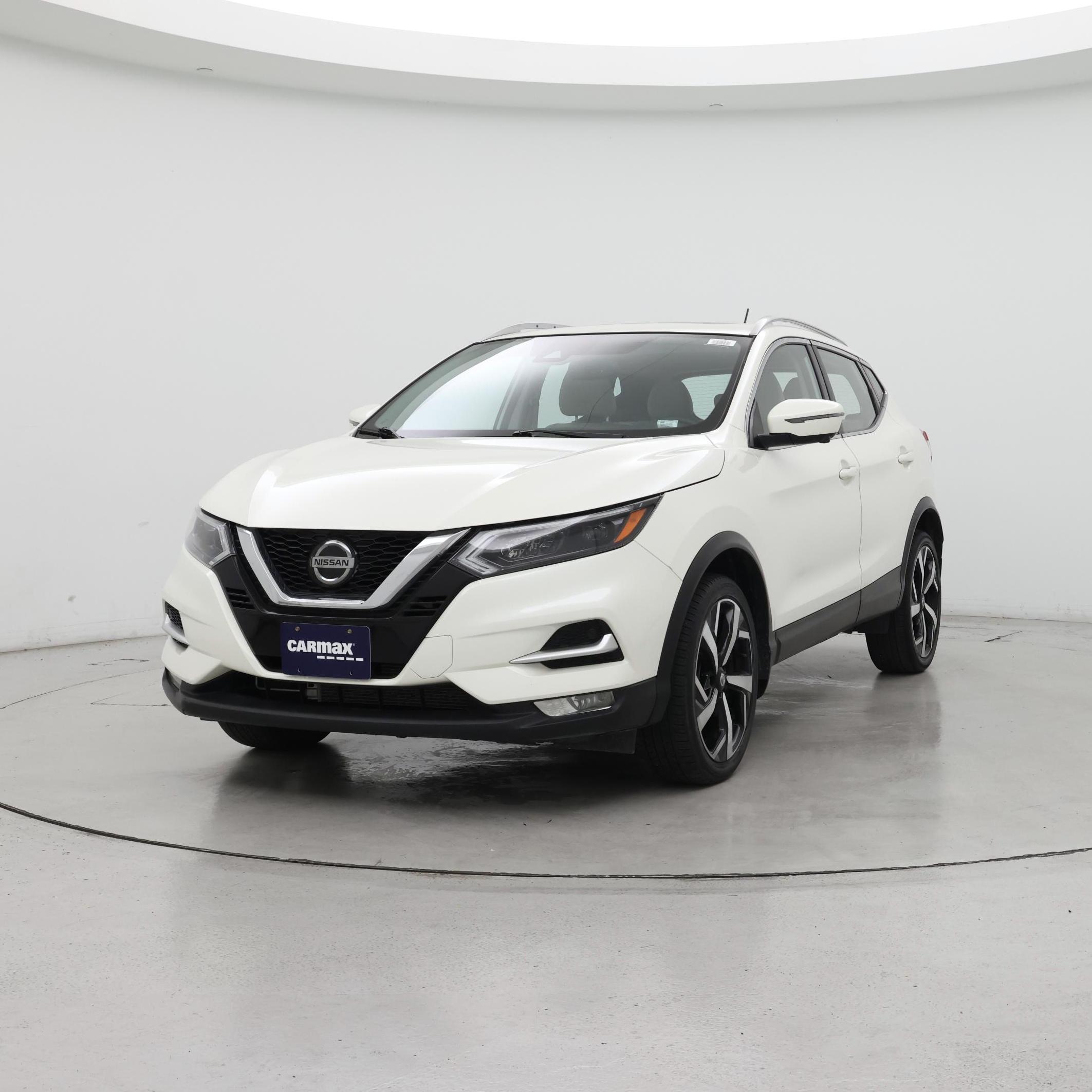 Thumbnail: 2020 Nissan Rogue Sport - 4