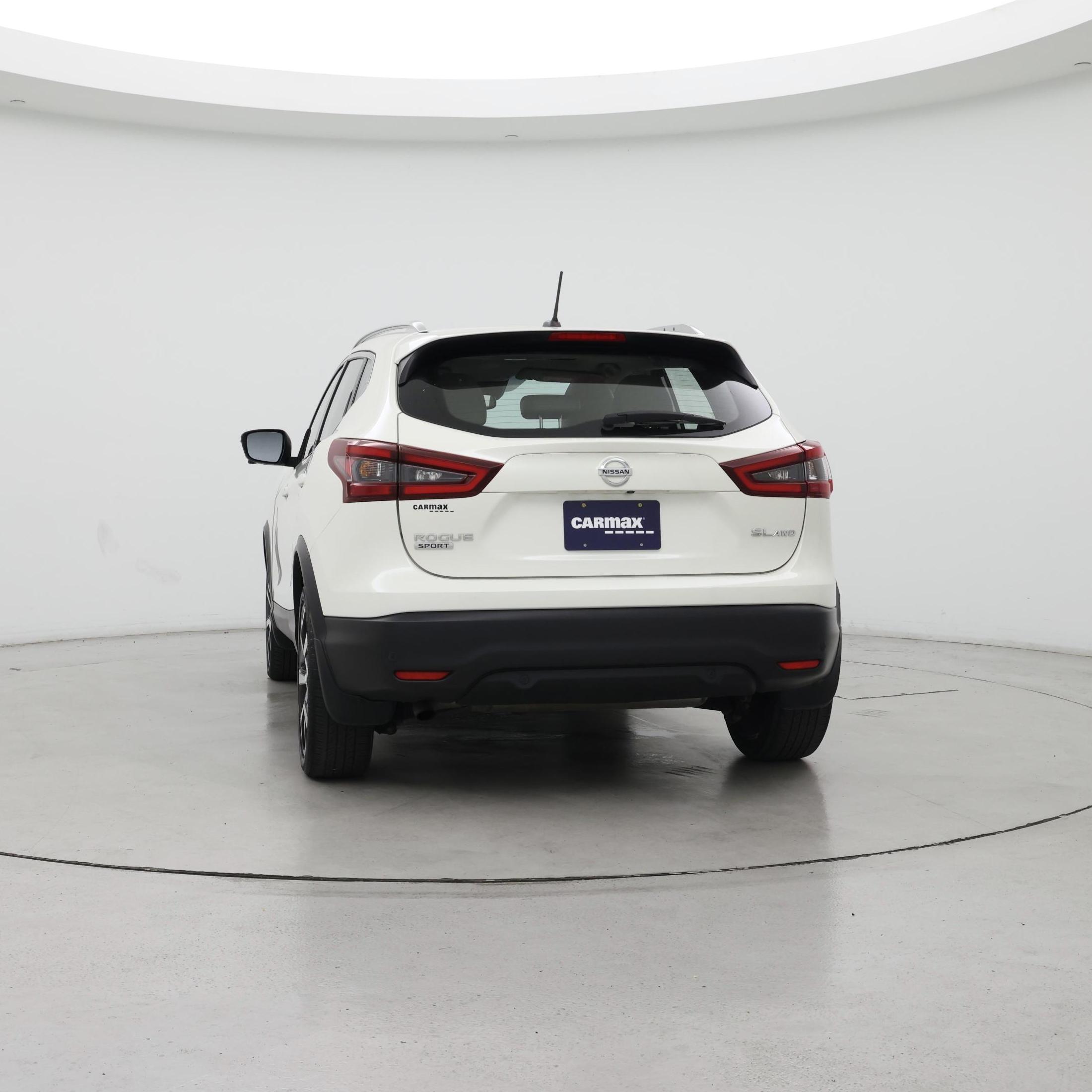 Thumbnail: 2020 Nissan Rogue Sport - 6