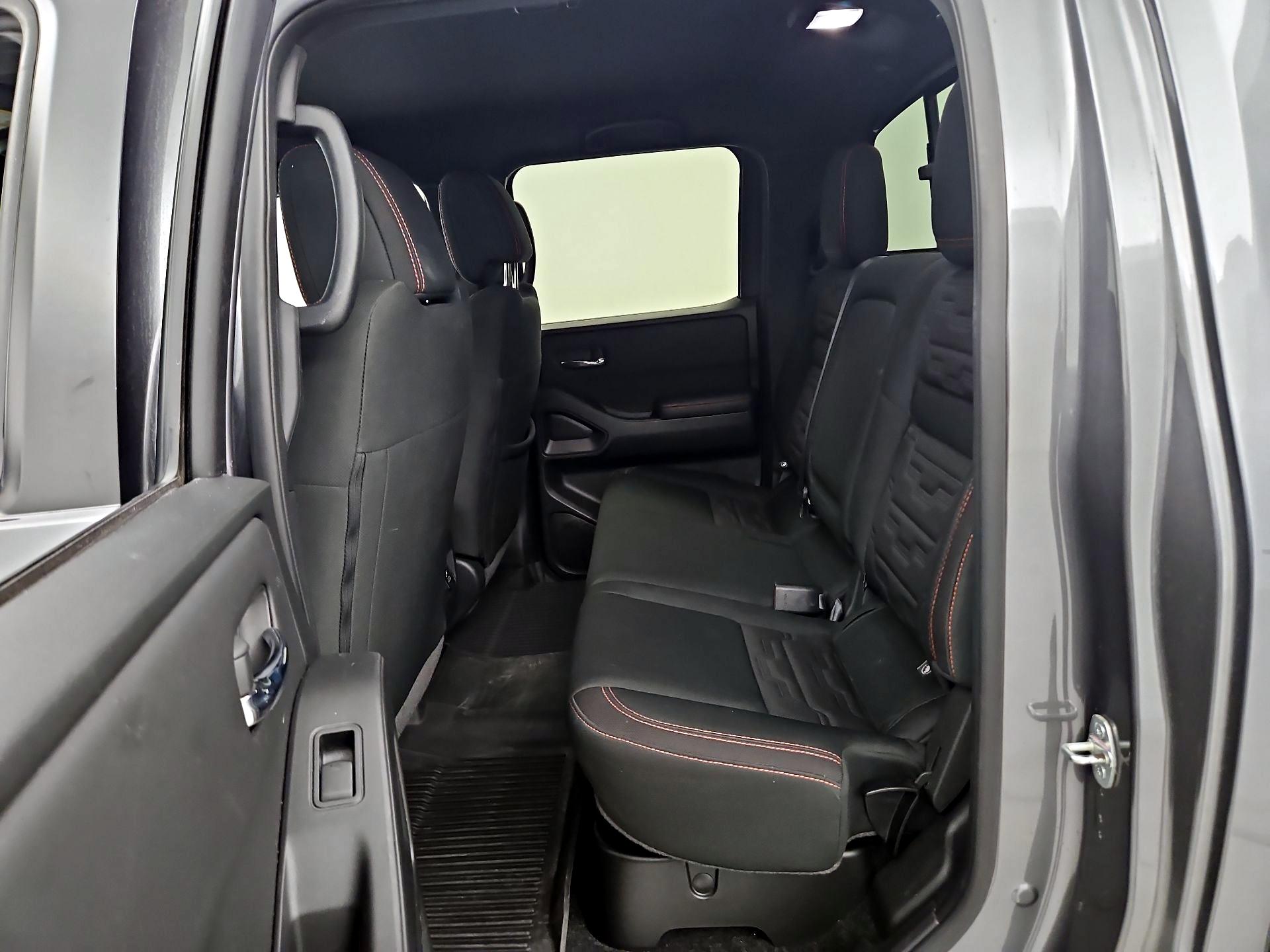 Thumbnail: 2023 Nissan Frontier - 20