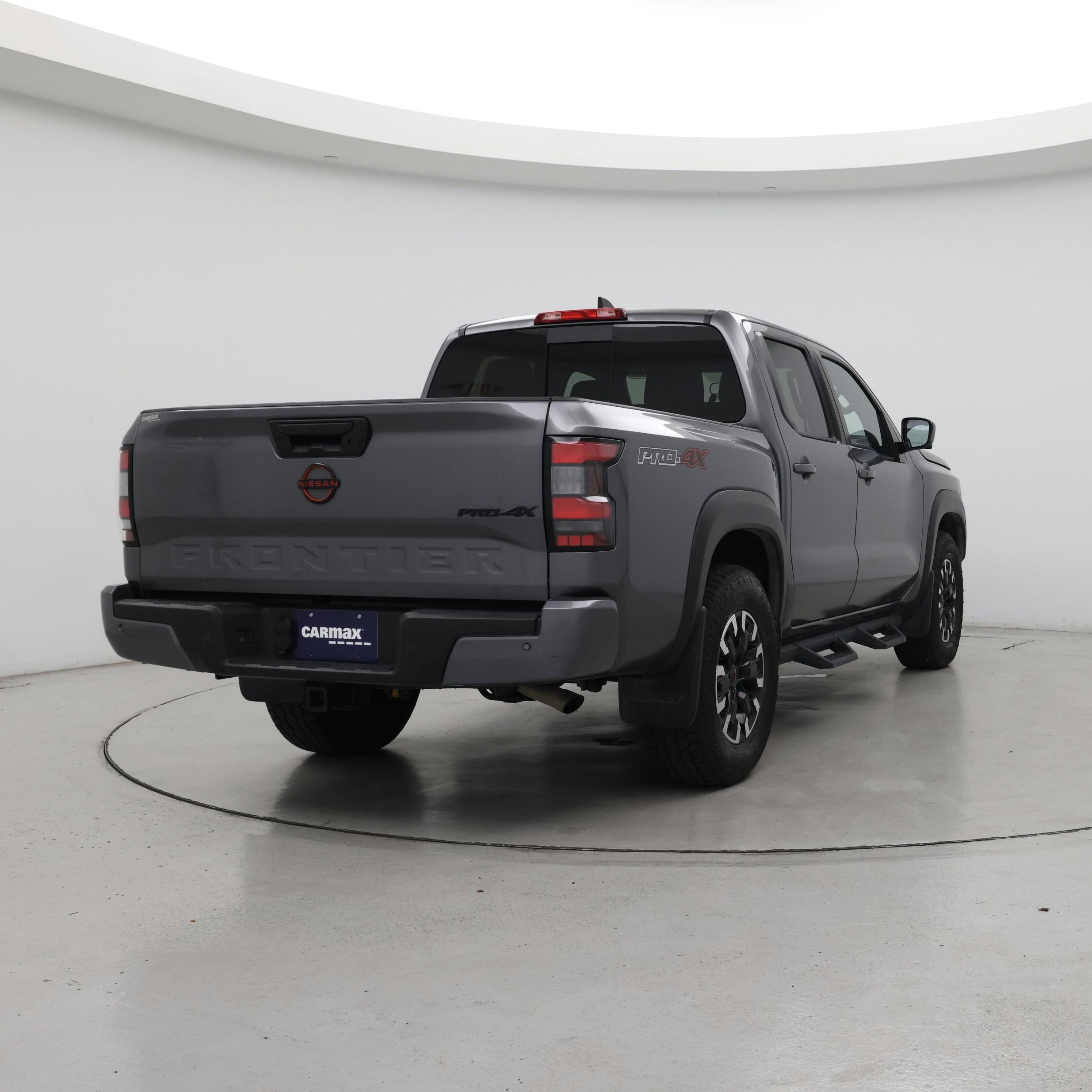 Thumbnail: 2023 Nissan Frontier - 8