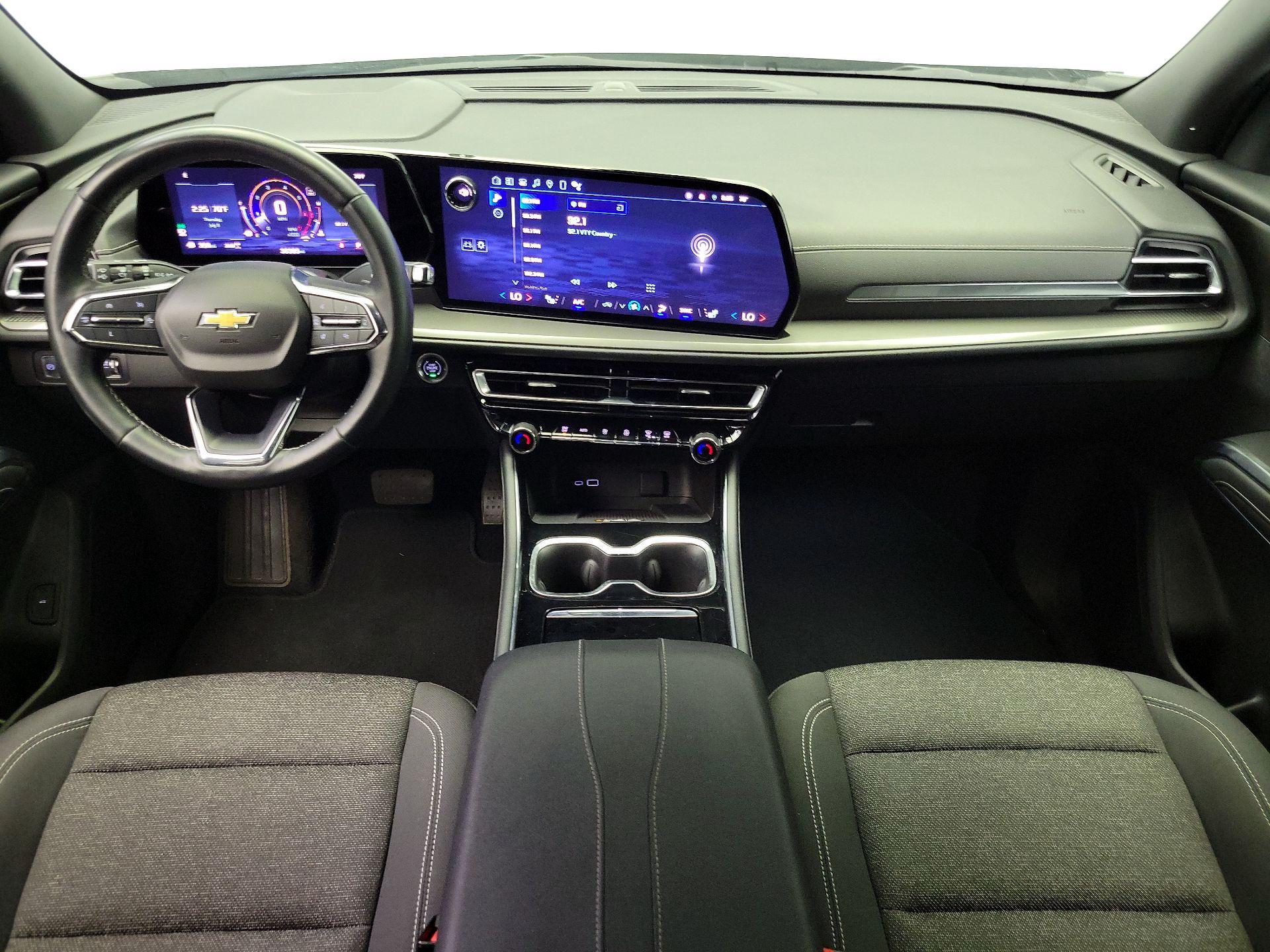Thumbnail: 2024 Chevrolet Traverse - 9