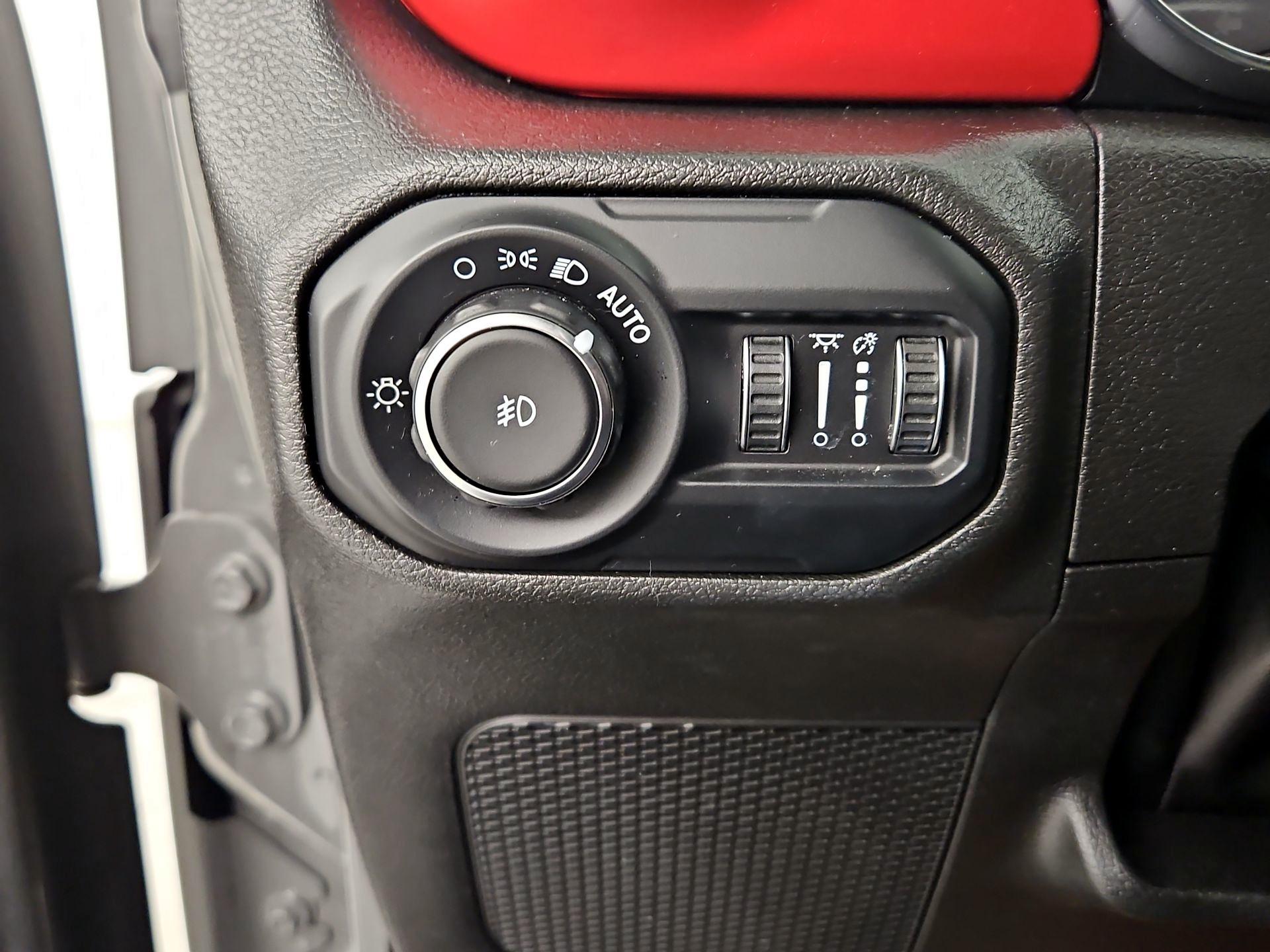 Thumbnail: 2022 Jeep Wrangler - 13