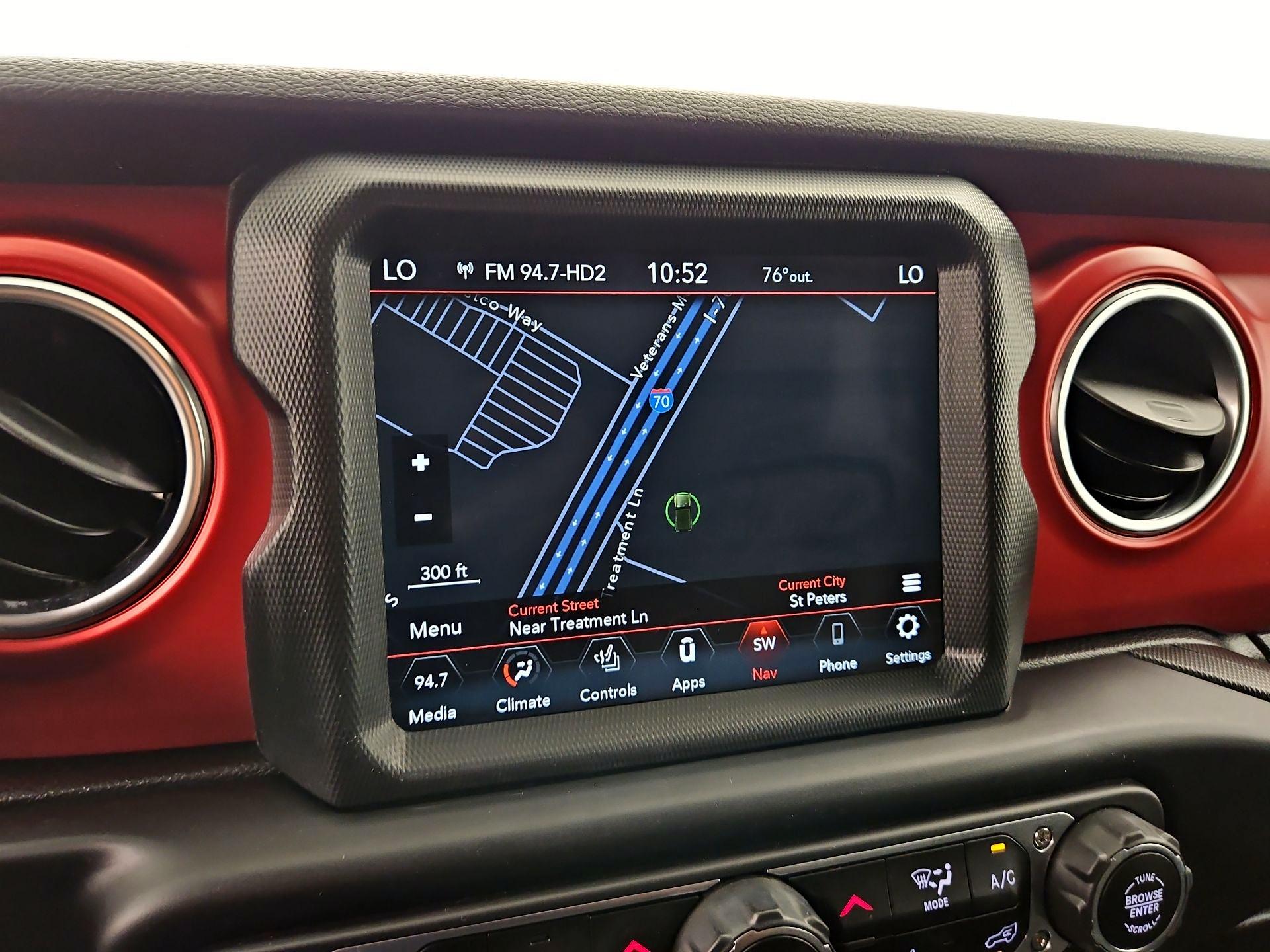 Thumbnail: 2022 Jeep Wrangler - 14