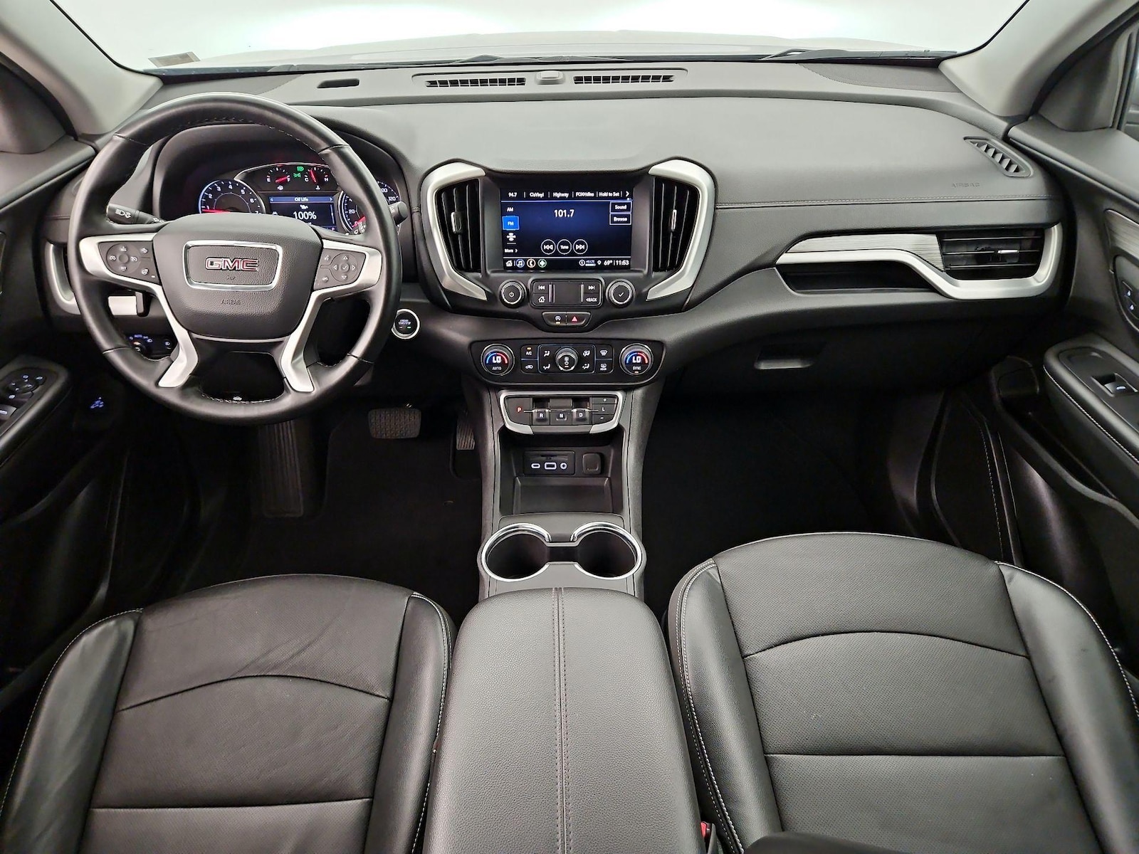 2024 GMC Terrain SLT - Photo 10