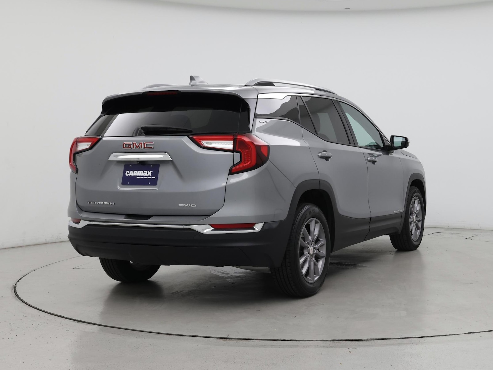 2024 GMC Terrain SLT - Photo 9