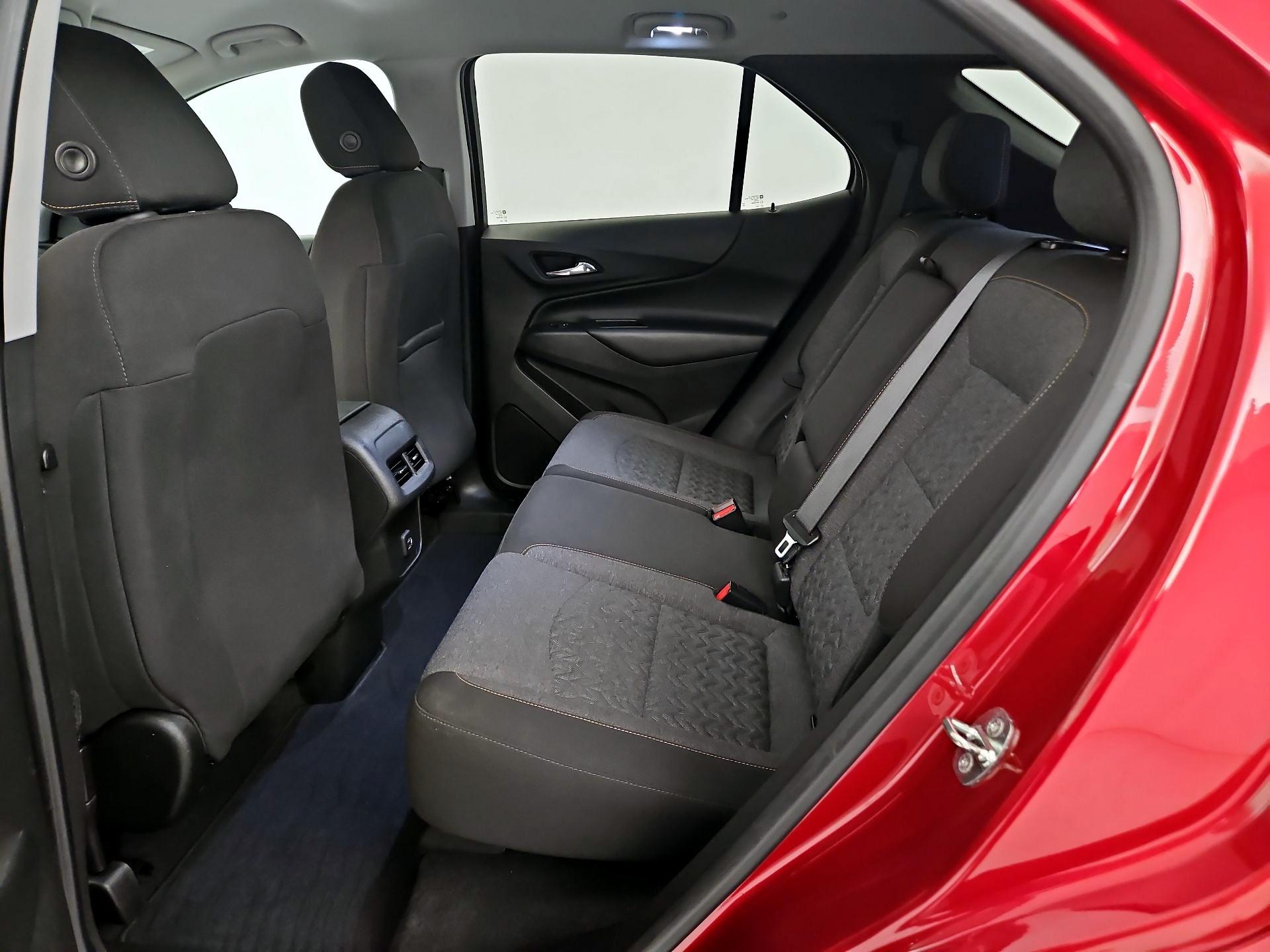 Thumbnail: 2022 Chevrolet Equinox - 17