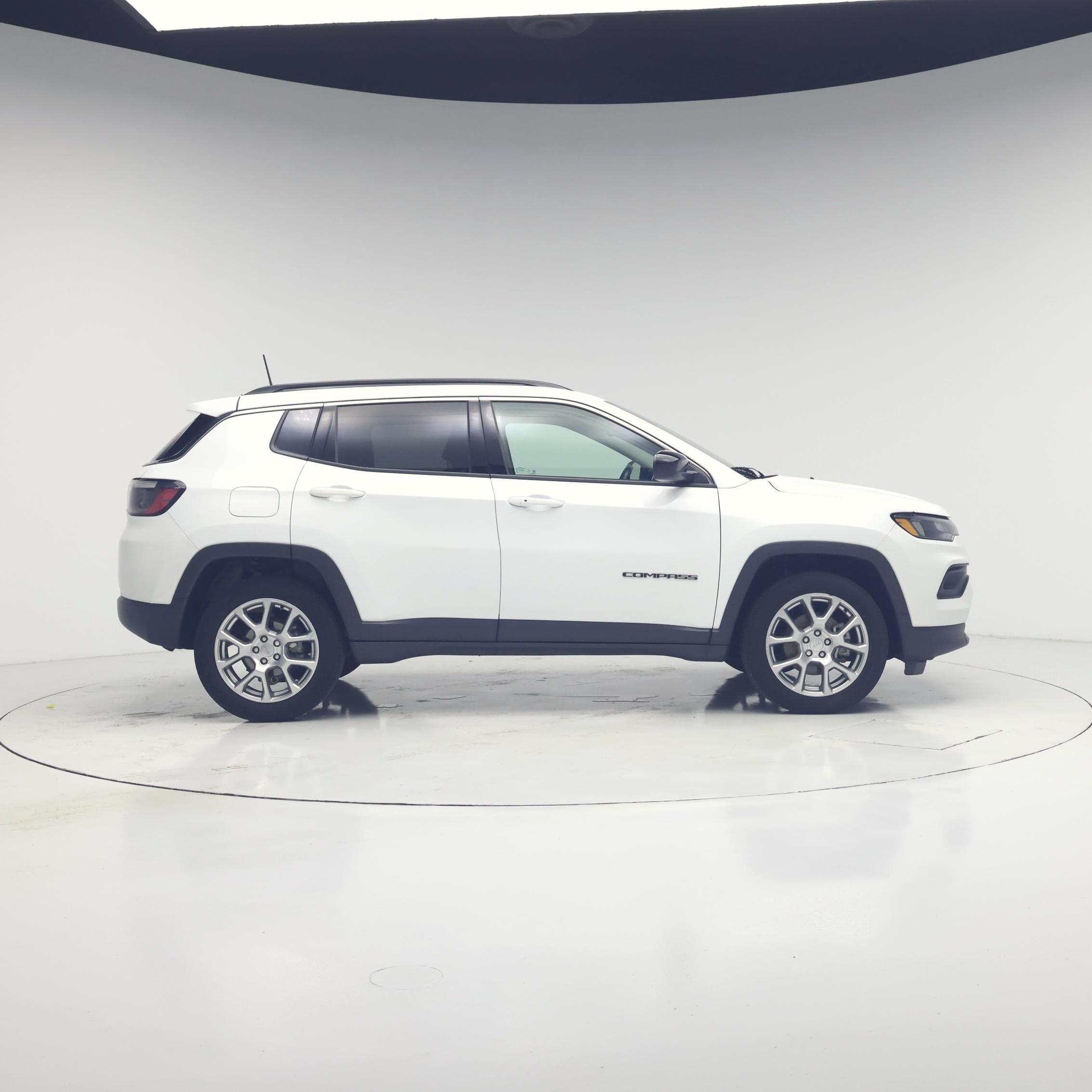 Thumbnail: 2022 Jeep Compass - 7