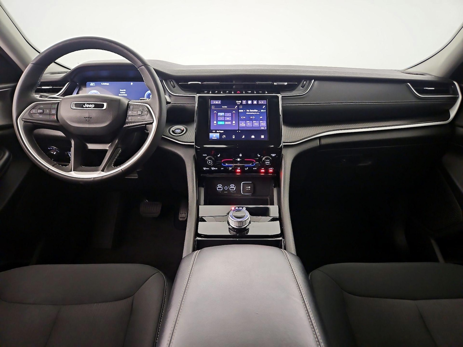 2023 Jeep Grand Cherokee L Laredo - Photo 8