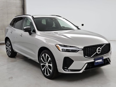 2023 Volvo XC60 B5 Plus Dark Theme