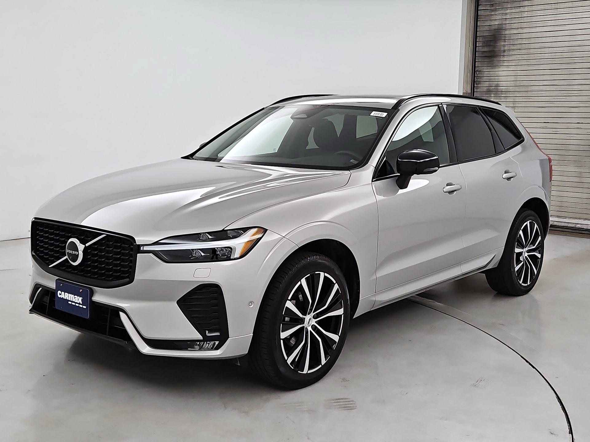 Thumbnail: 2023 Volvo XC60 - 3