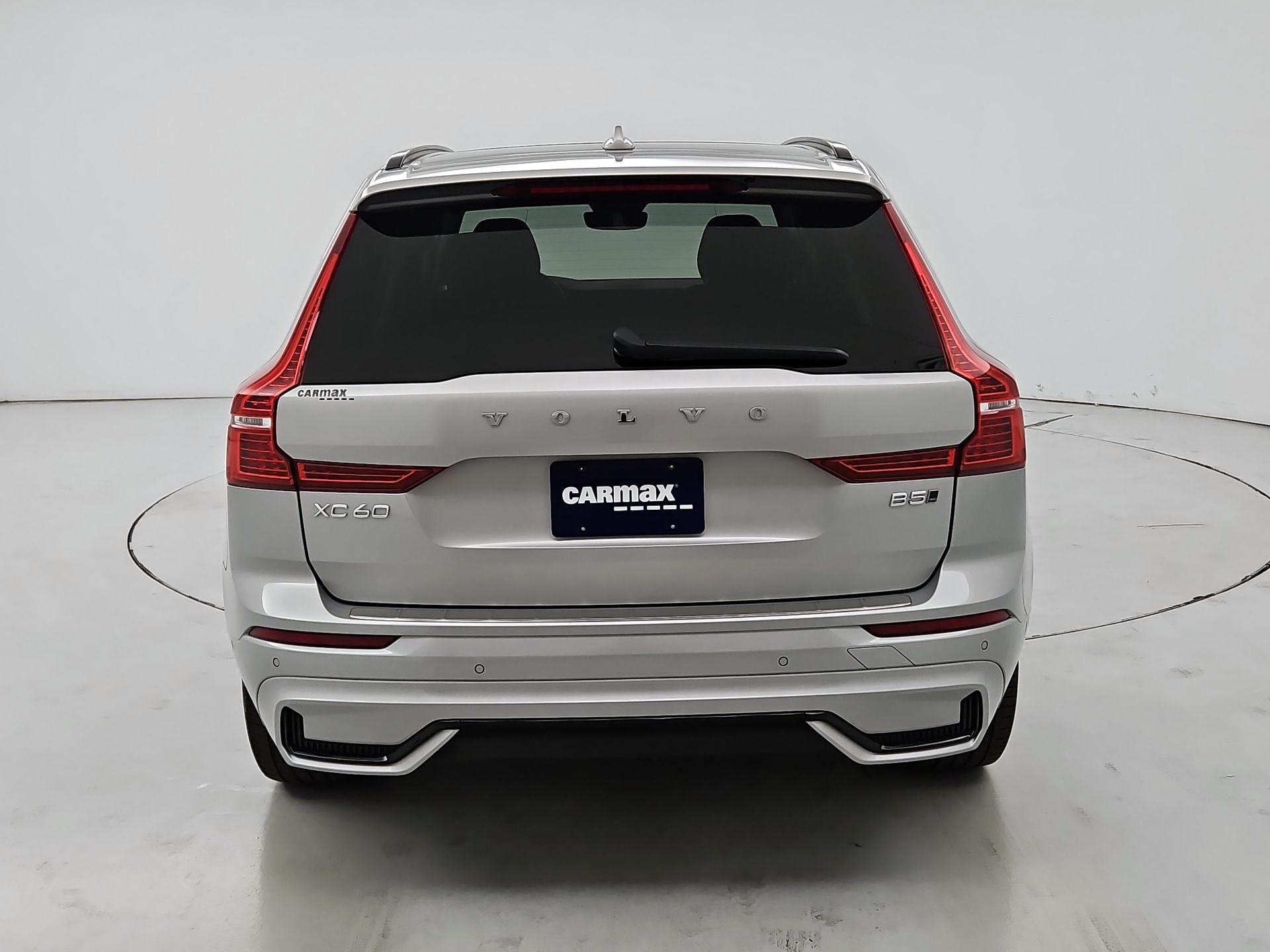 Thumbnail: 2023 Volvo XC60 - 6