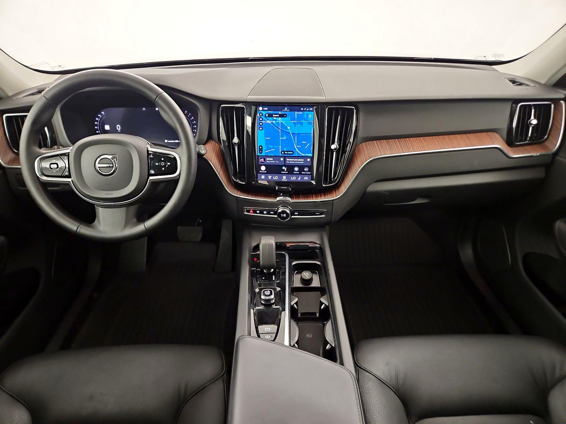 Thumbnail: 2023 Volvo XC60 - 8