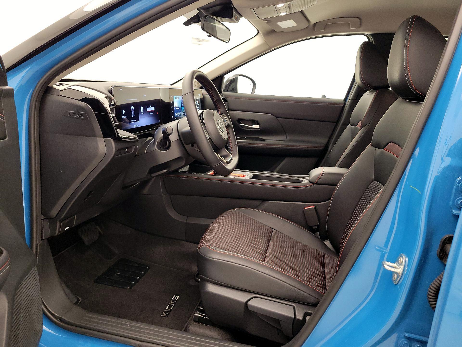 Thumbnail: 2025 Nissan Kicks - 11