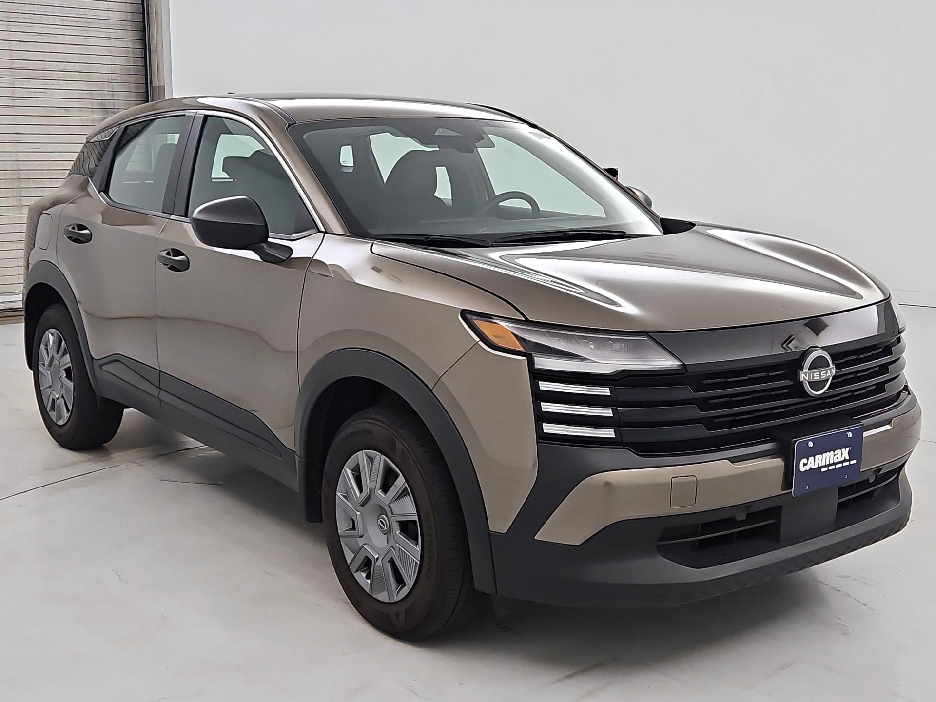 Thumbnail: 2025 Nissan Kicks - 1