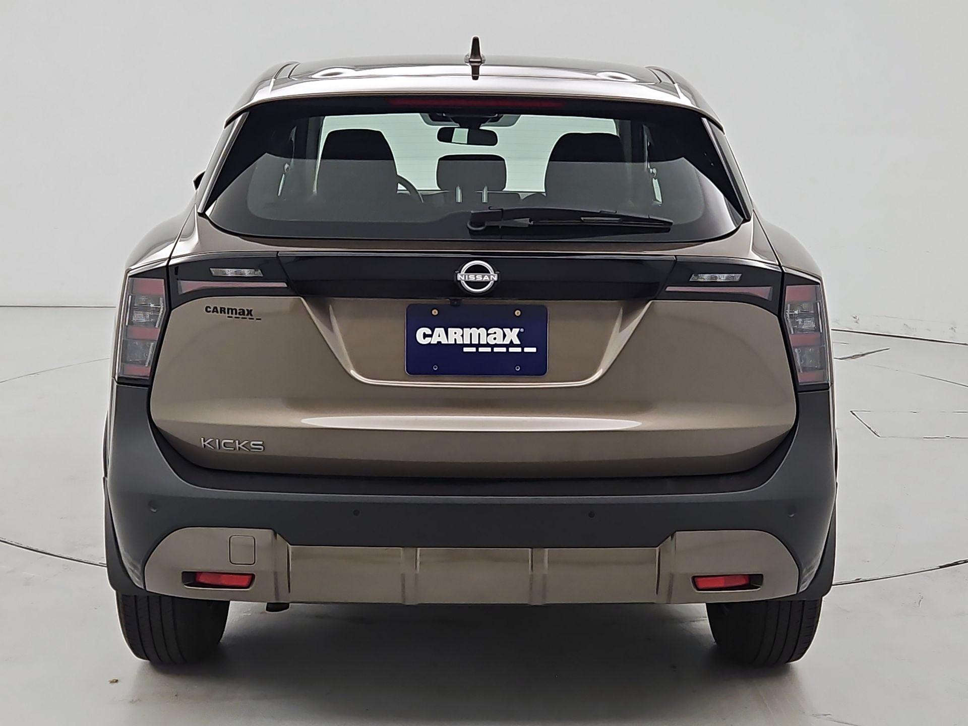 Thumbnail: 2025 Nissan Kicks - 6