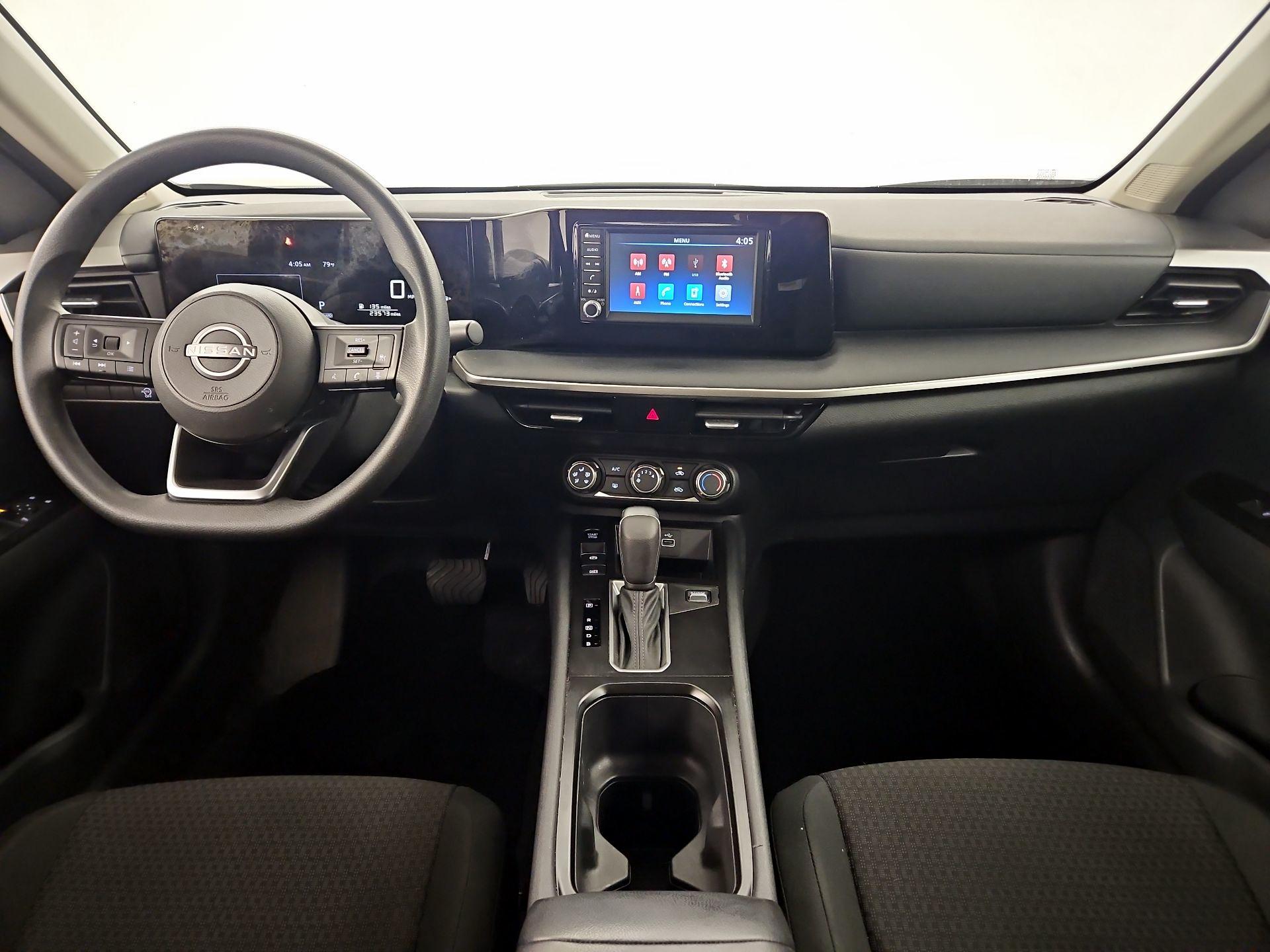 Thumbnail: 2025 Nissan Kicks - 8