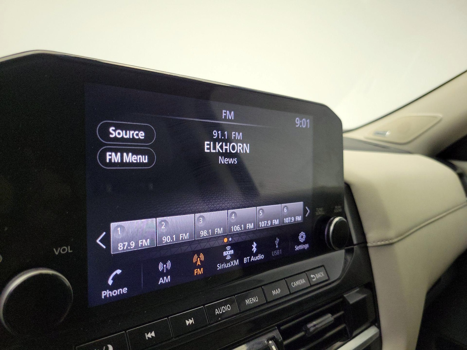 2023 Nissan Pathfinder SL - Photo 17