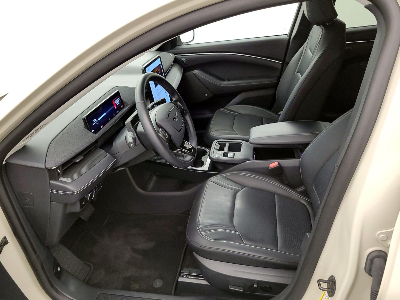 2025 Ford Mustang Mach-E Premium AWD - Photo 12