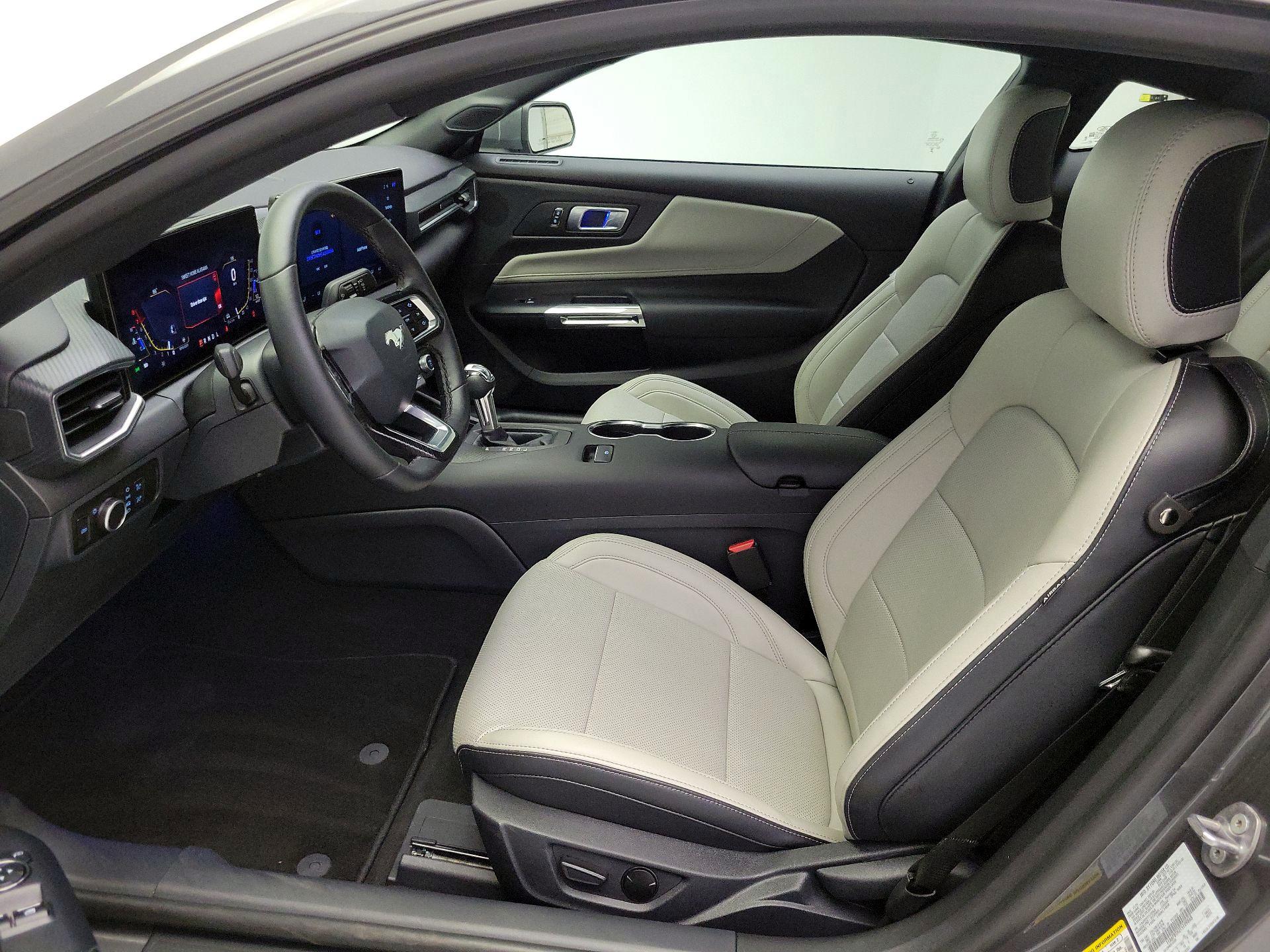 Thumbnail: 2026 Ford Mustang - 11