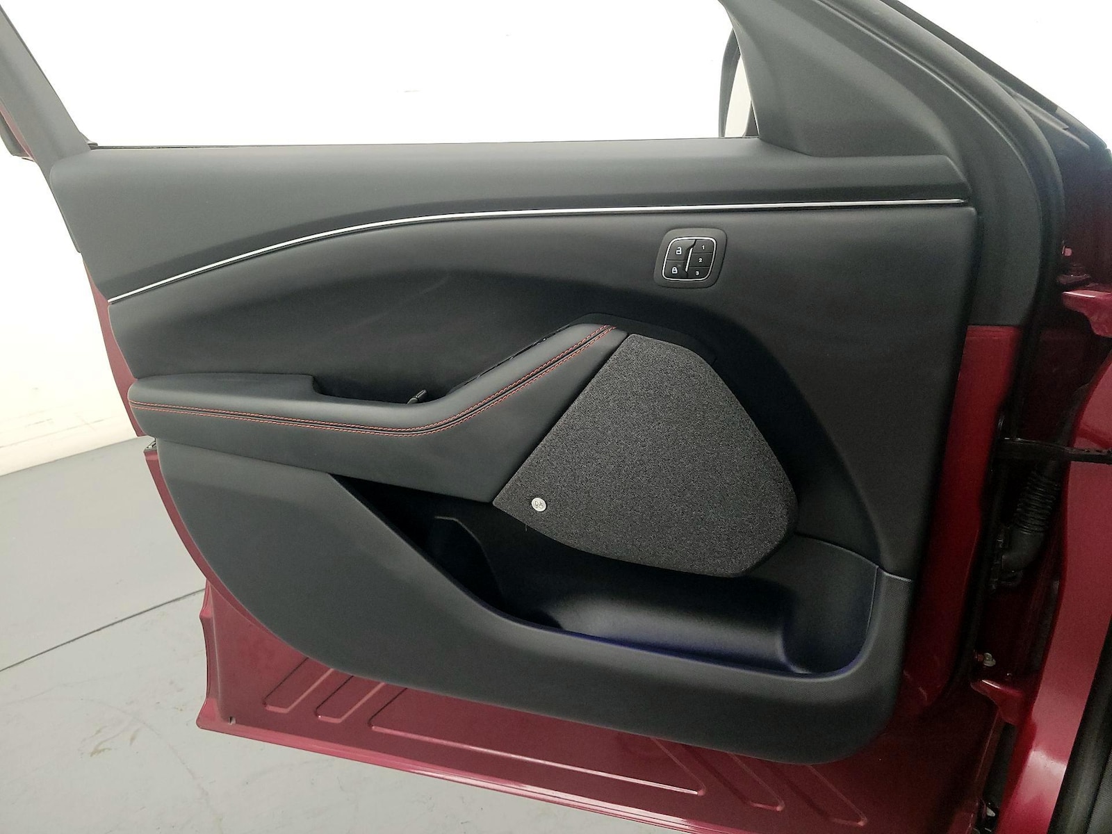 2025 Ford Mustang Mach-E Premium AWD - Photo 13