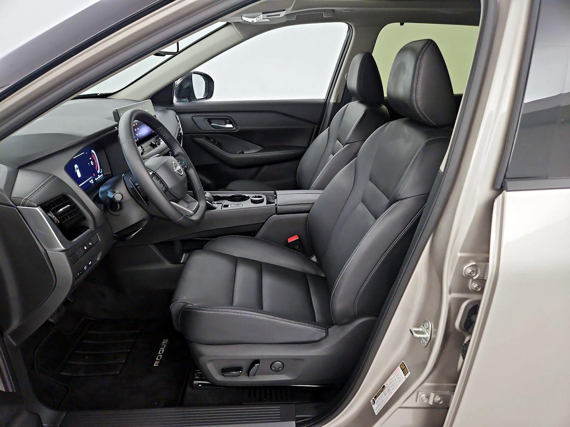 Thumbnail: 2025 Nissan Rogue - 9