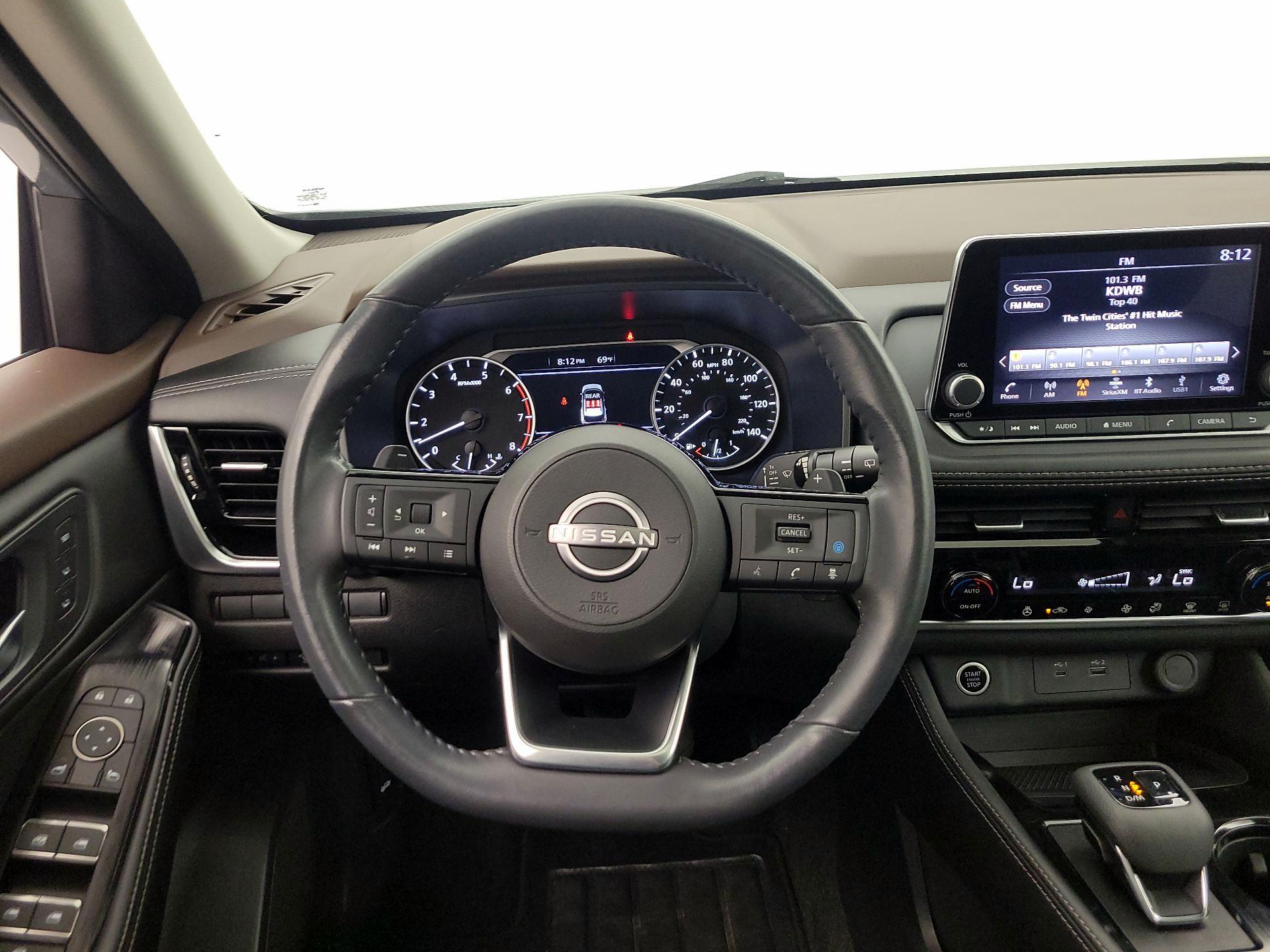 Thumbnail: 2023 Nissan Rogue - 10