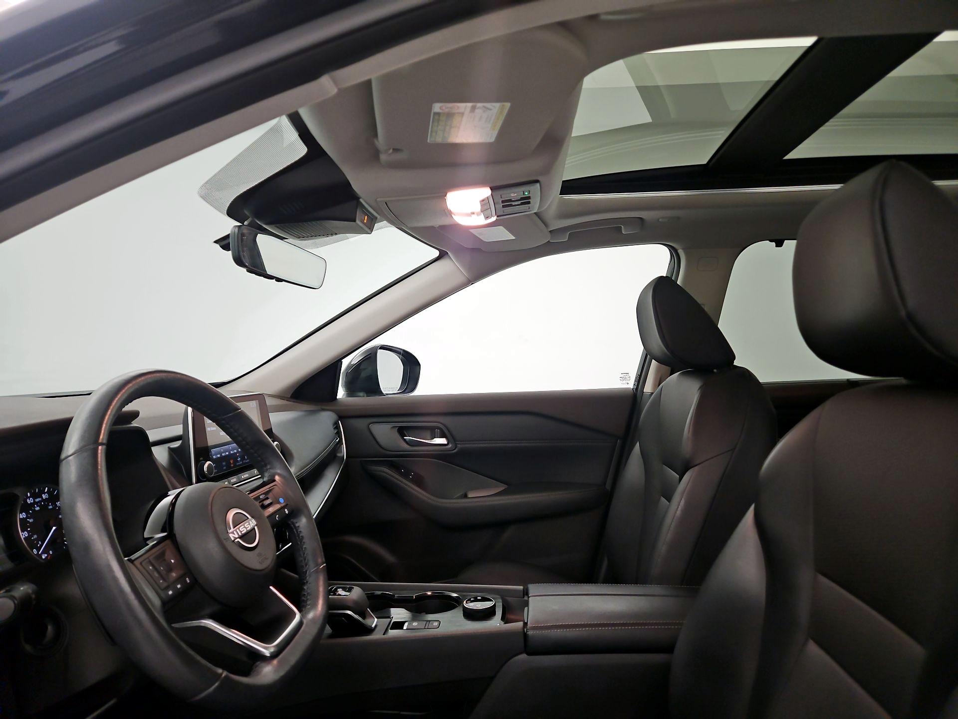 Thumbnail: 2023 Nissan Rogue - 17
