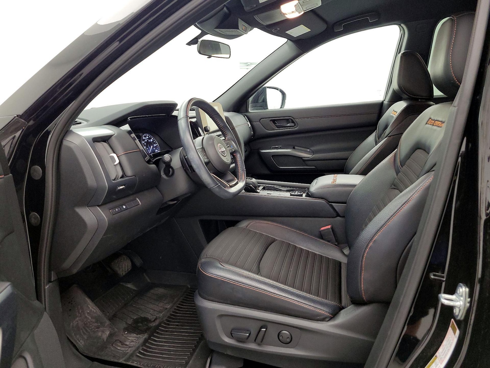2024 Nissan Pathfinder Rock Creek - Photo 12