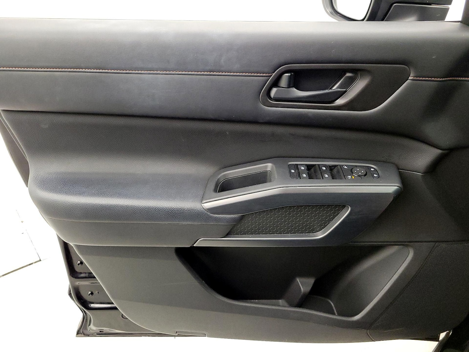 2024 Nissan Pathfinder Rock Creek - Photo 13