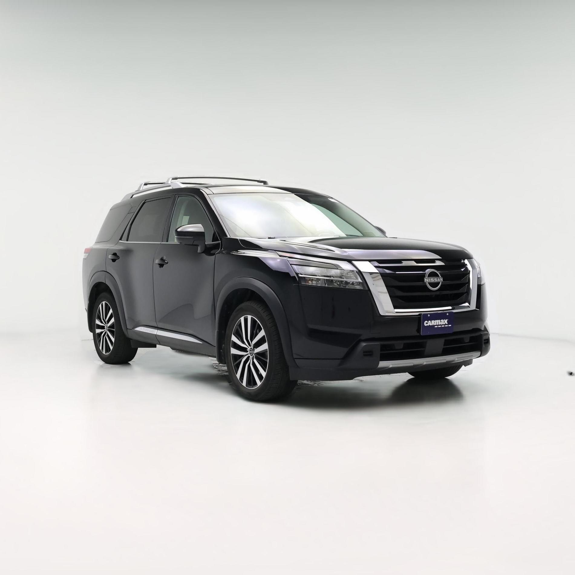 Thumbnail: 2024 Nissan Pathfinder - 1