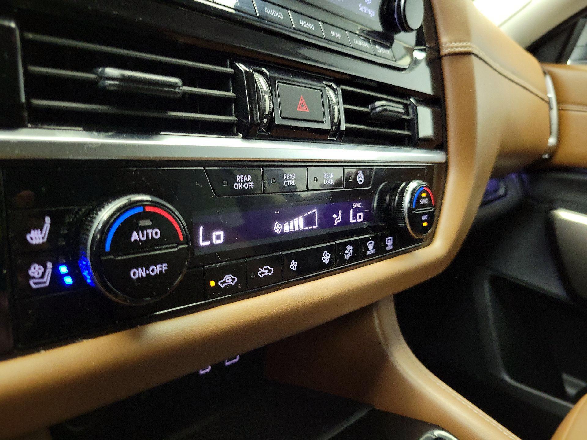 Thumbnail: 2024 Nissan Pathfinder - 17