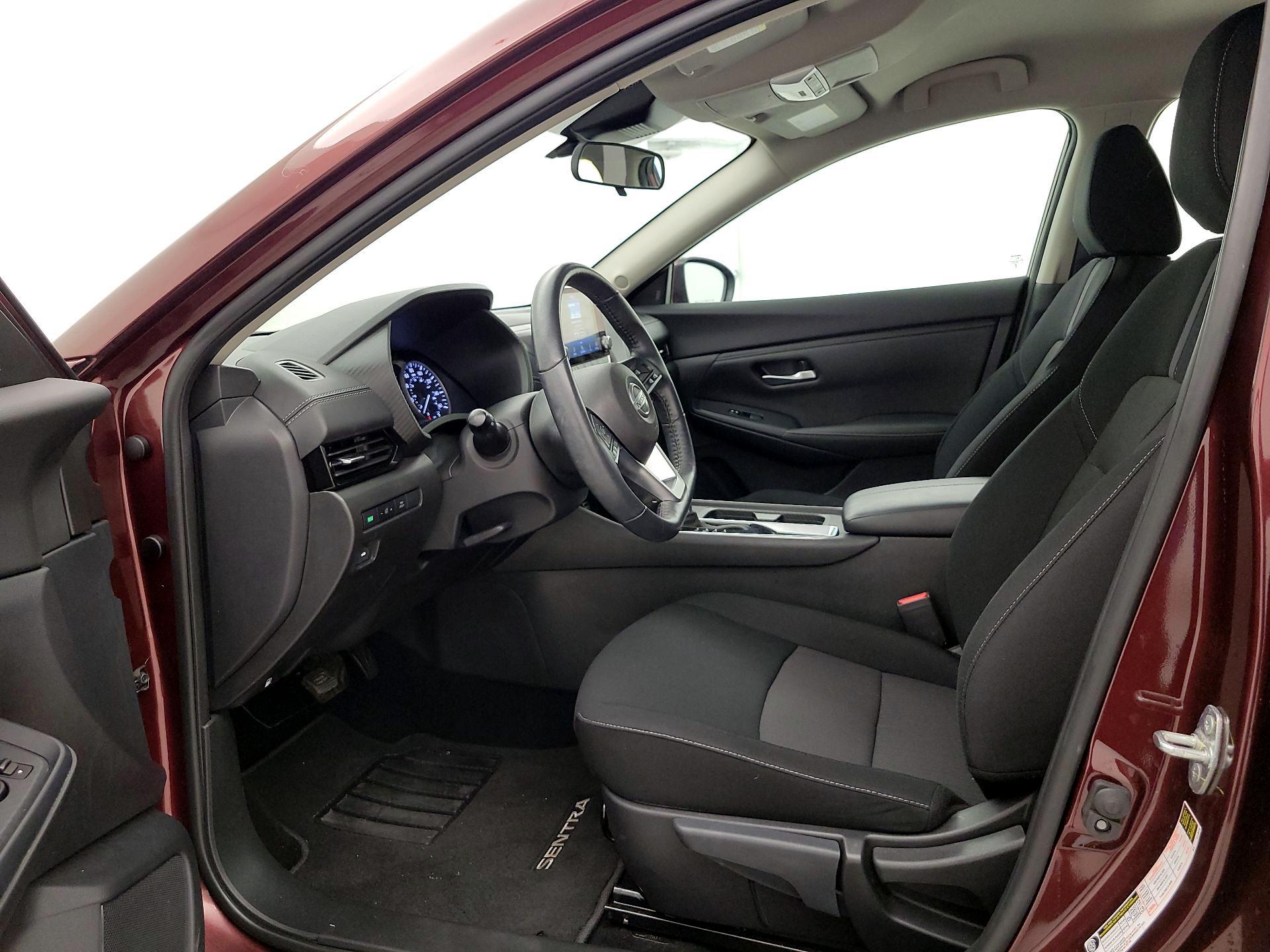 Thumbnail: 2023 Nissan Sentra - 11