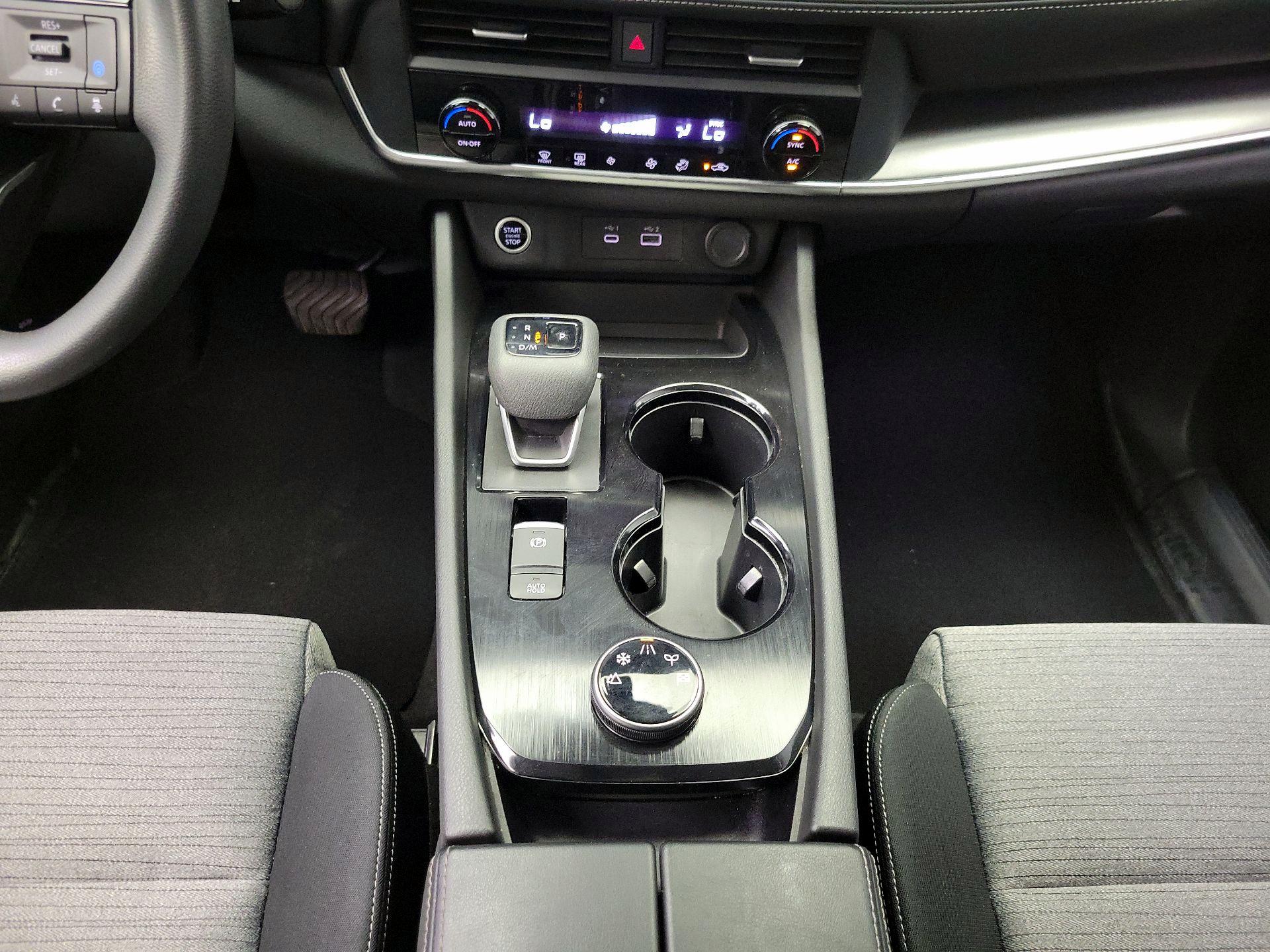 Thumbnail: 2023 Nissan Rogue - 17