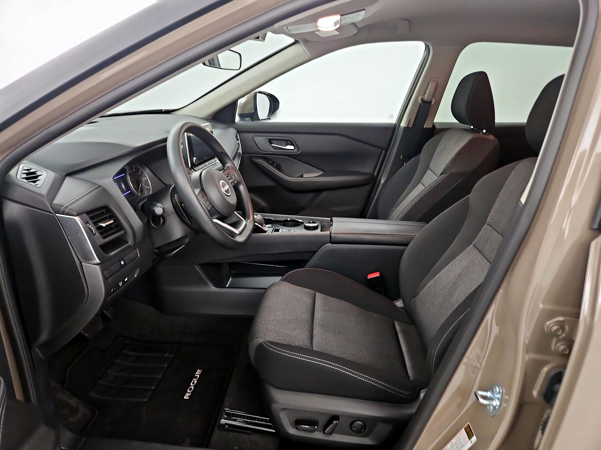 Thumbnail: 2024 Nissan Rogue - 9