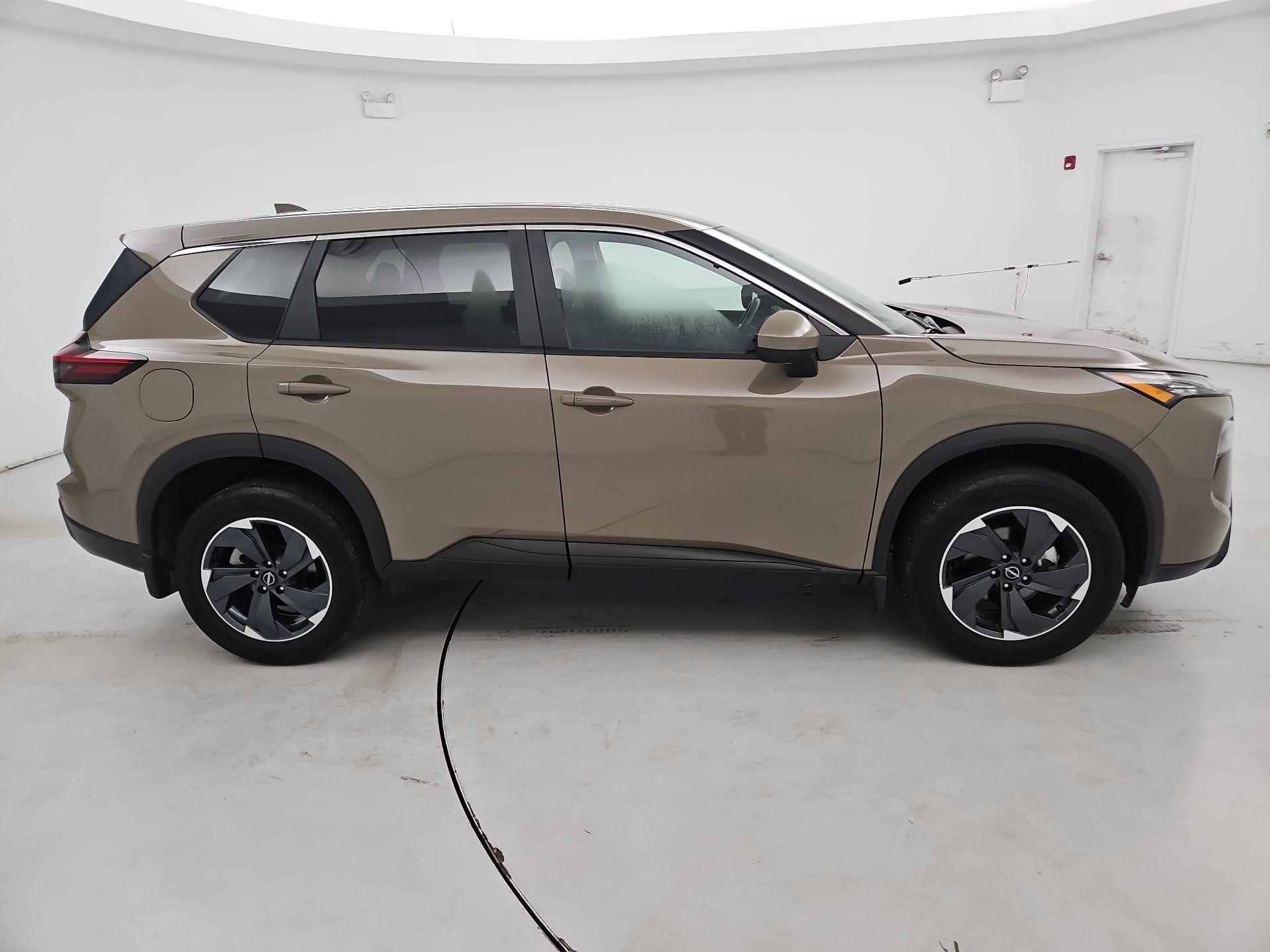 Thumbnail: 2024 Nissan Rogue - 4